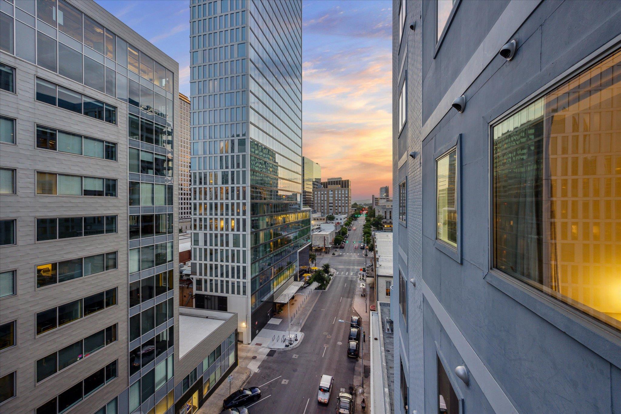 800 Brazos ST # 1002