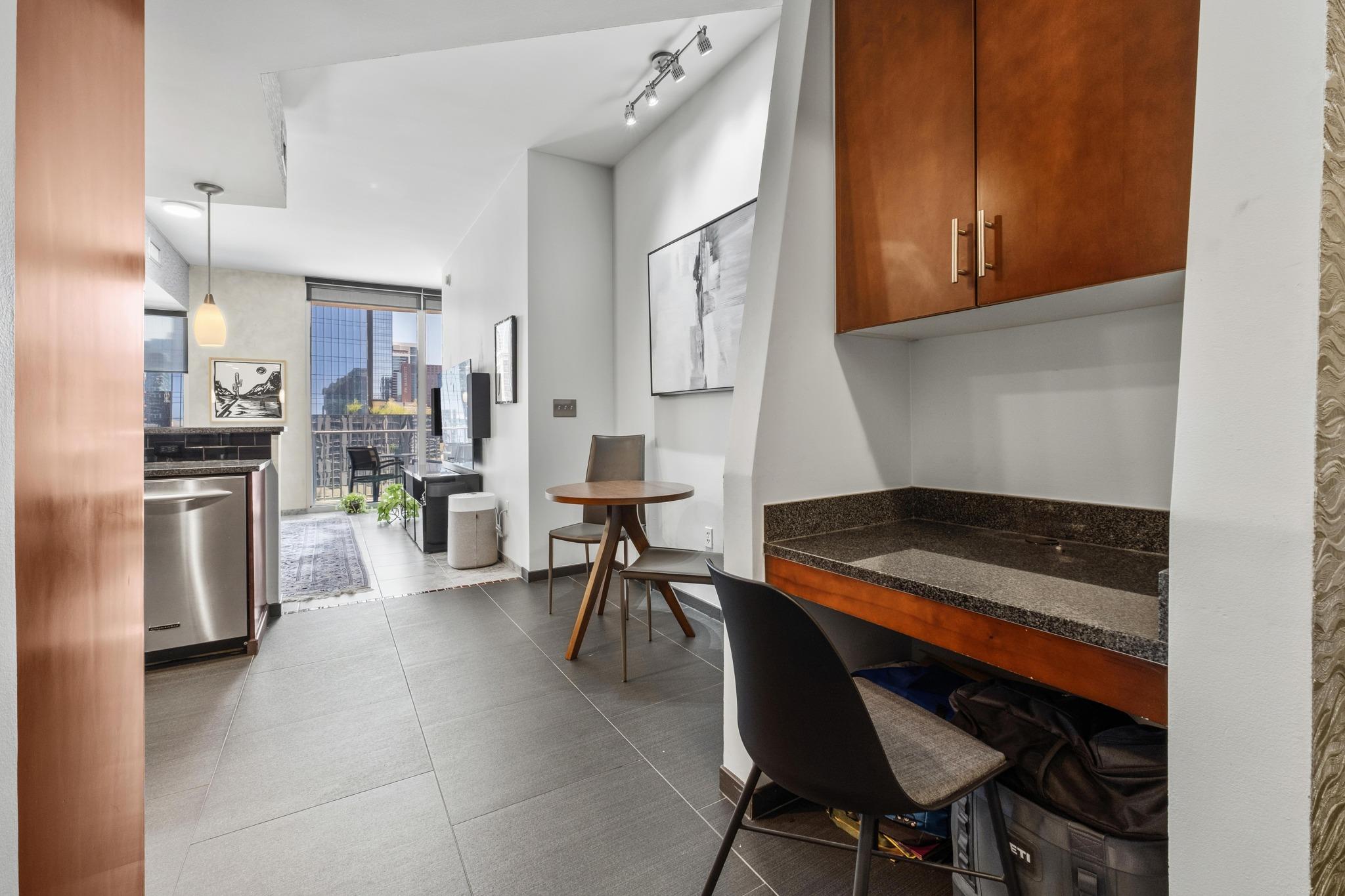 360 Nueces ST # 1707