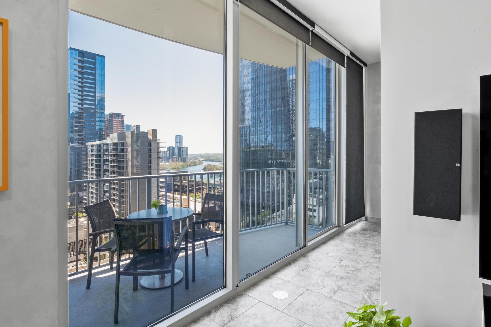 360 Nueces ST # 1707