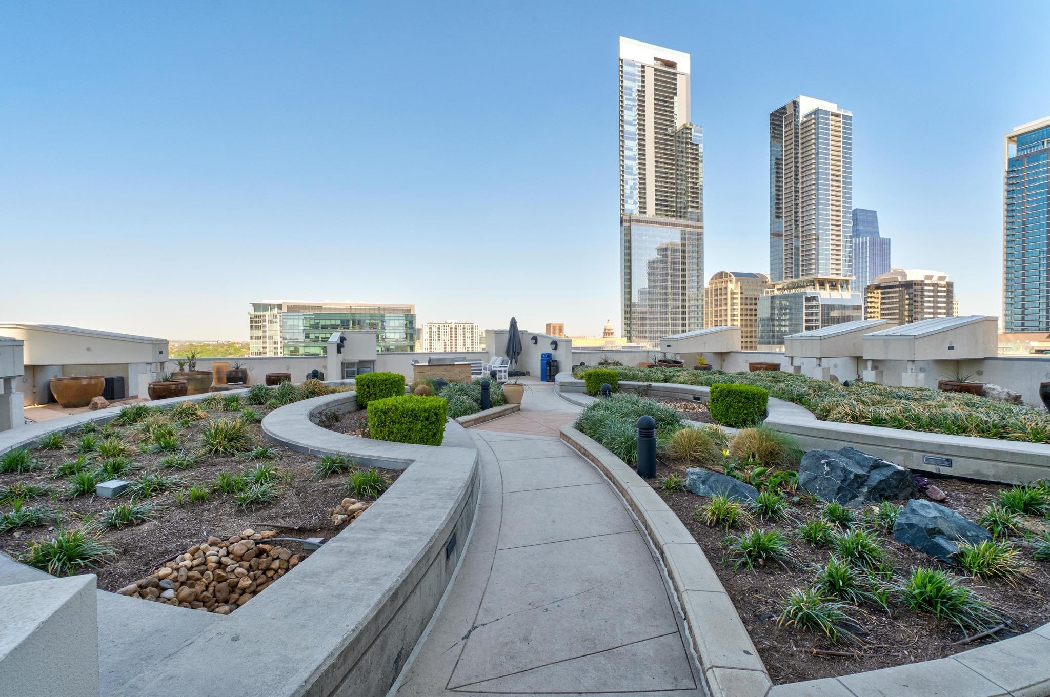 360 Nueces ST # 1707