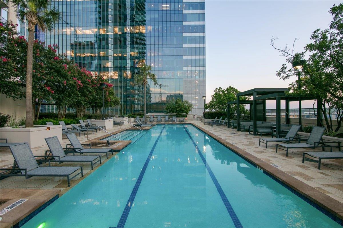 360 Nueces ST # 1707