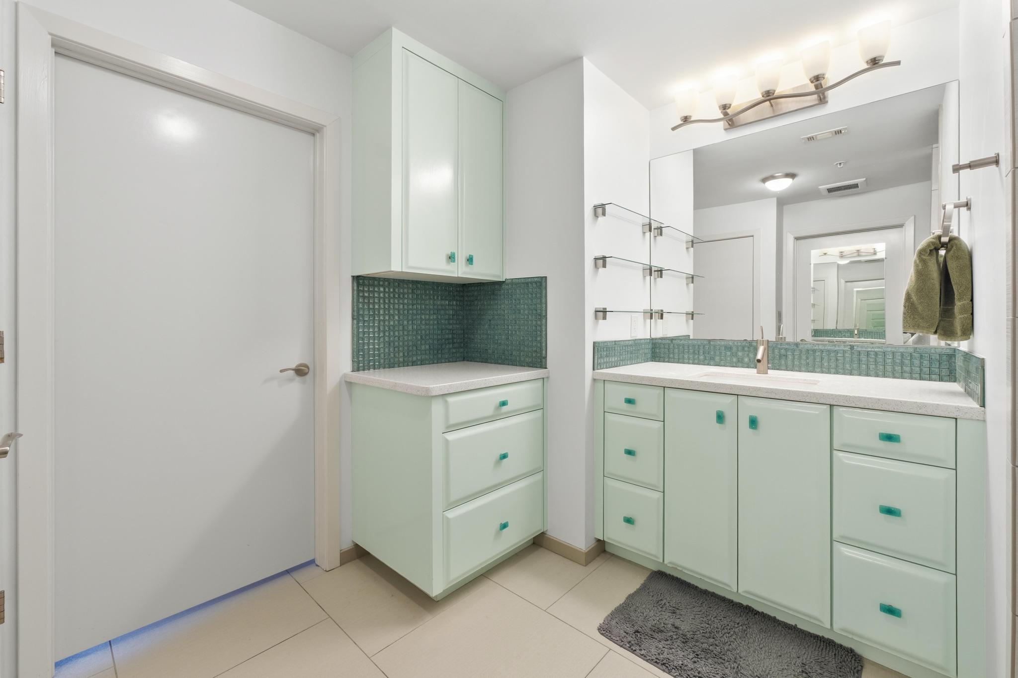 360 Nueces ST # 1707