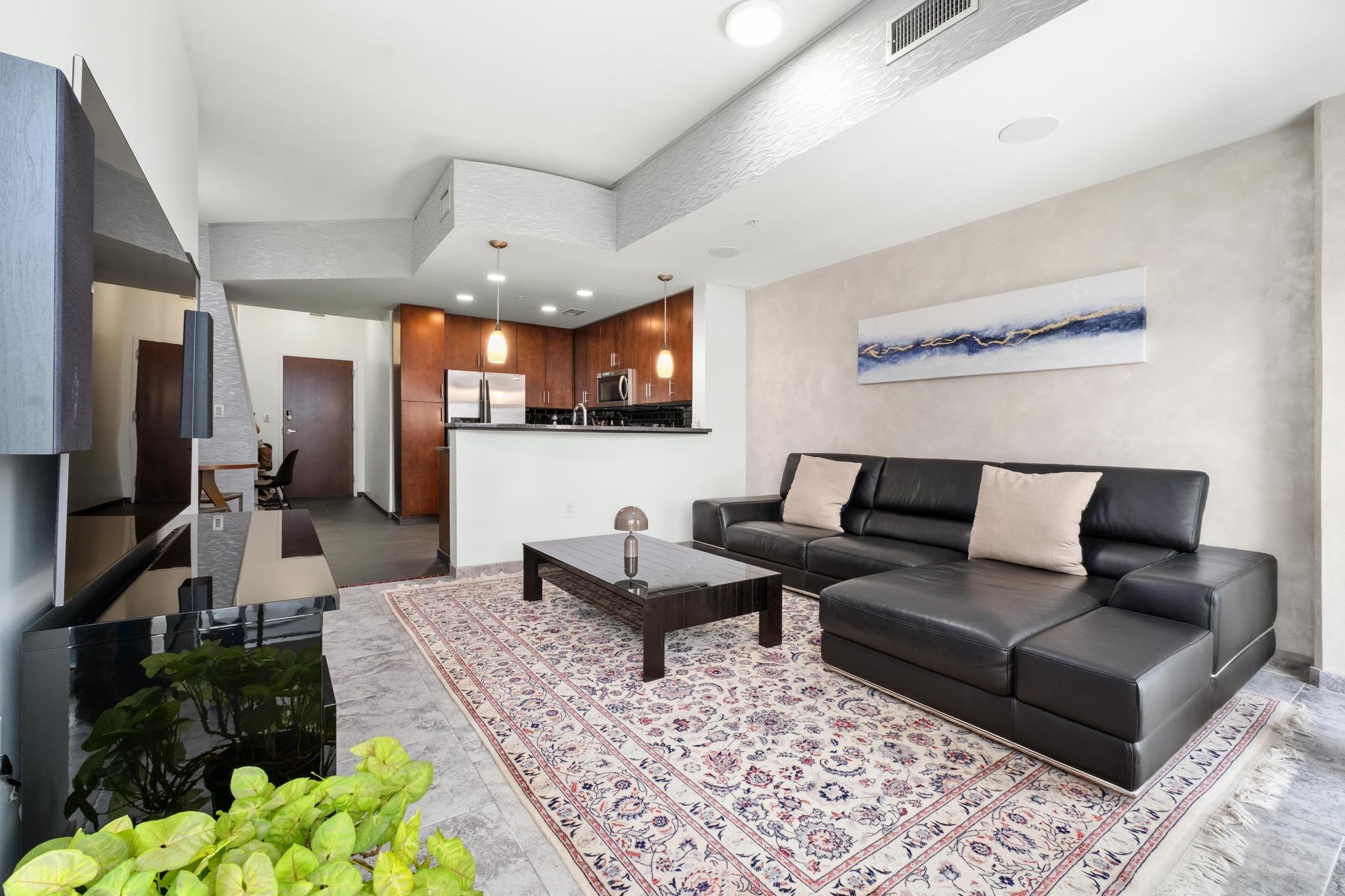 360 Nueces ST # 1707