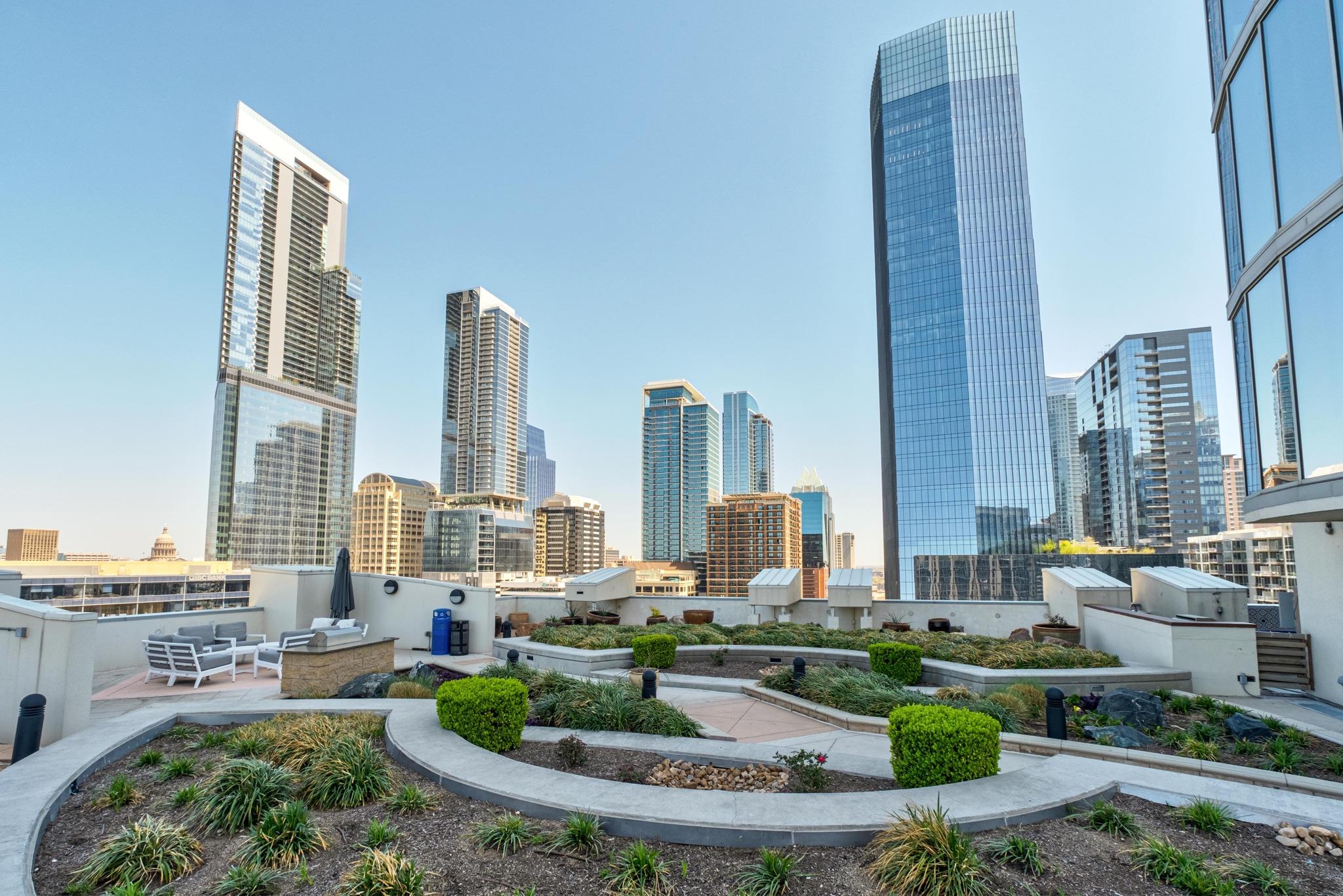 360 Nueces ST # 1707