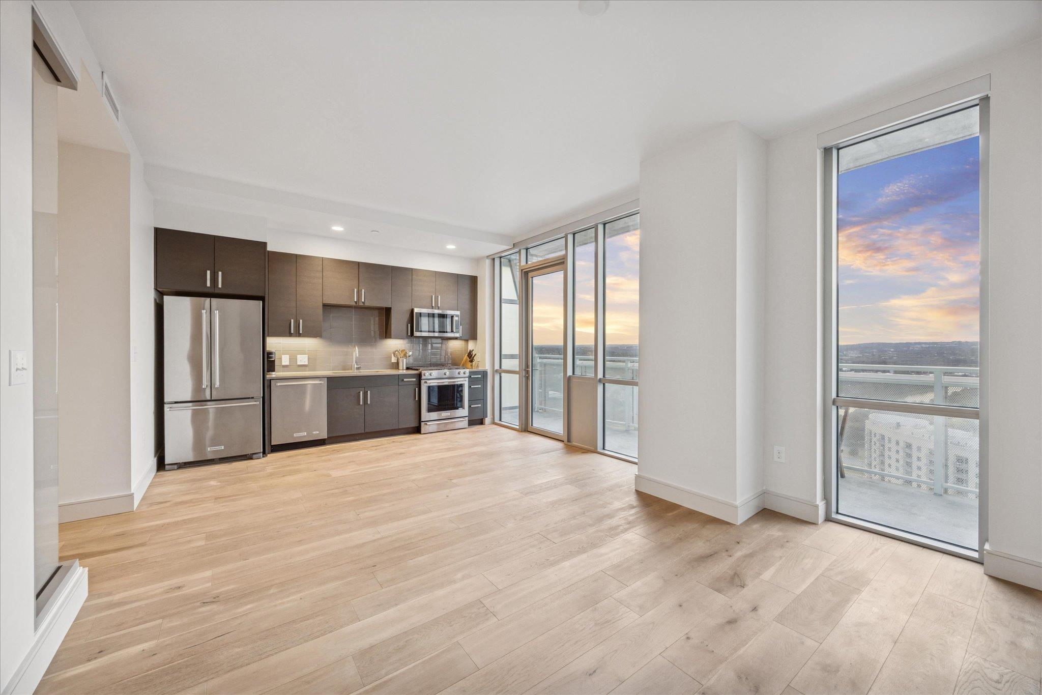 222 West Ave # 2804