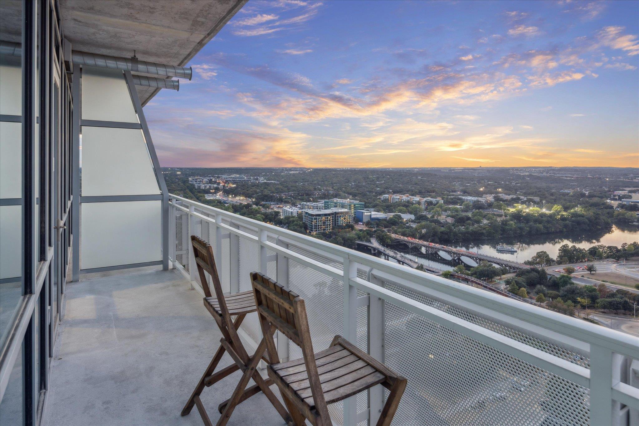 222 West Ave # 2804
