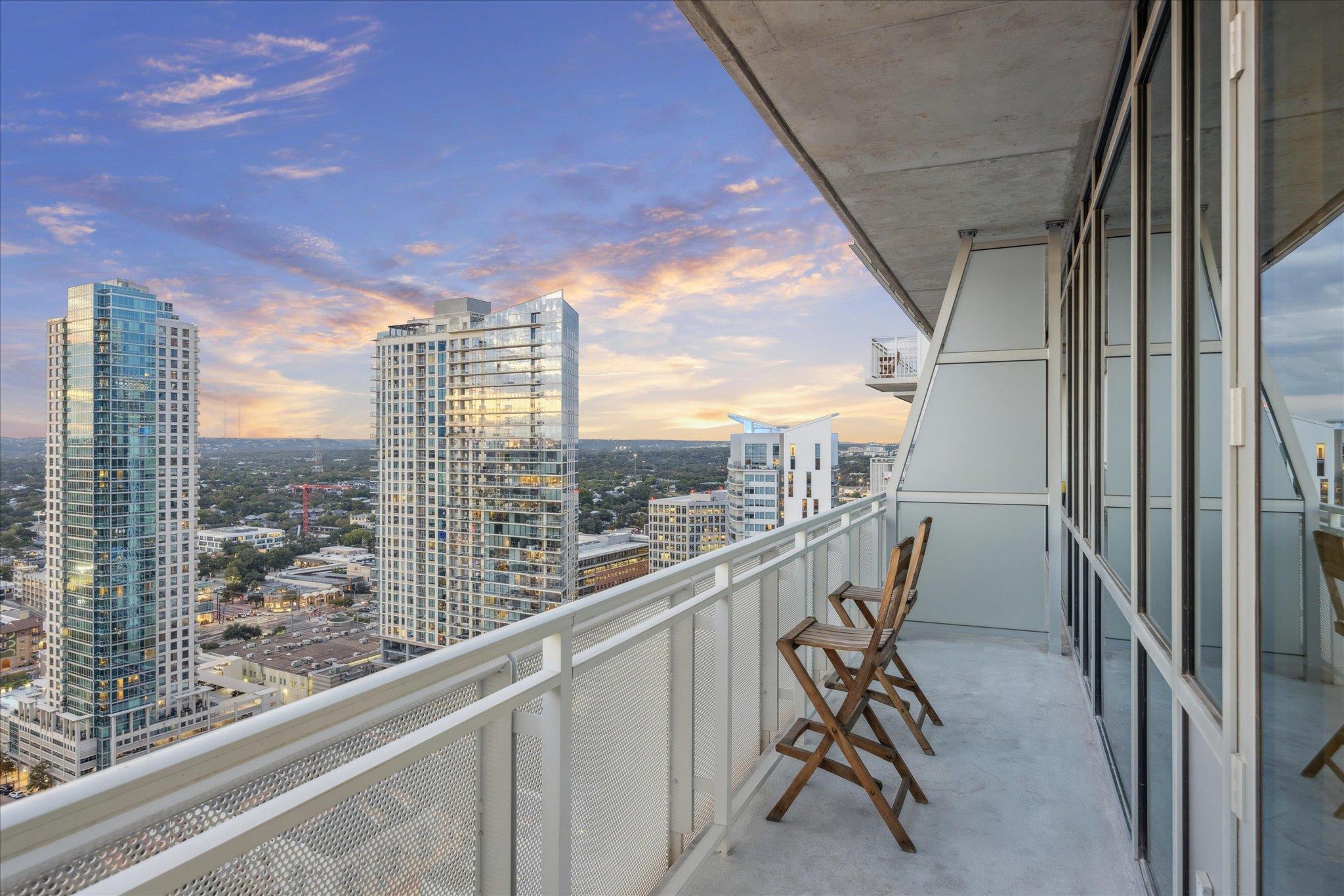 222 West Ave # 2804