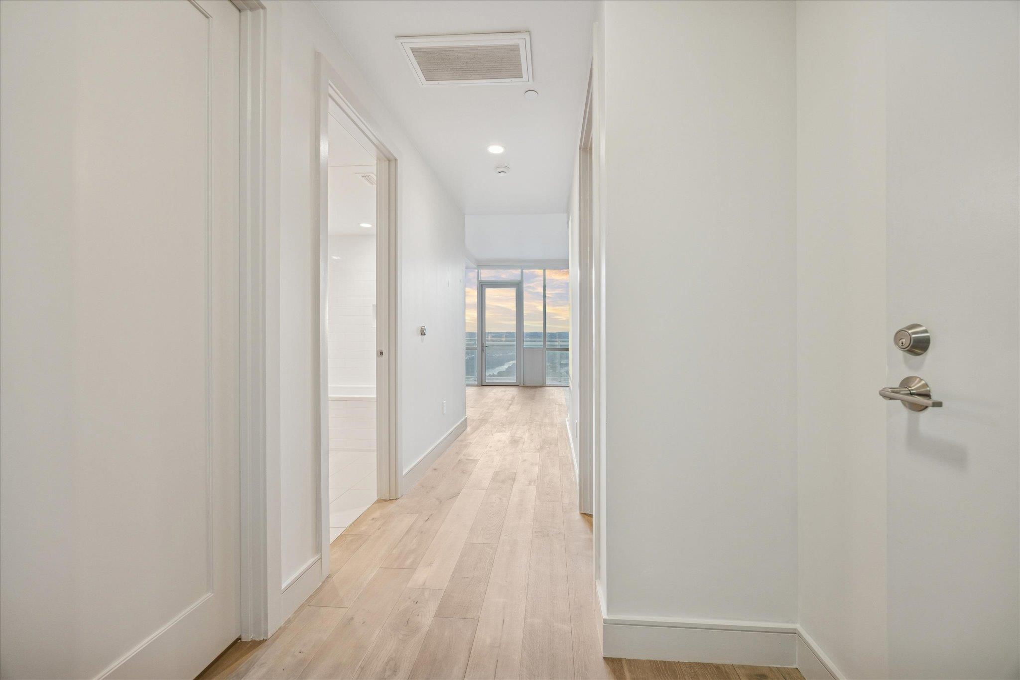222 West Ave # 2804