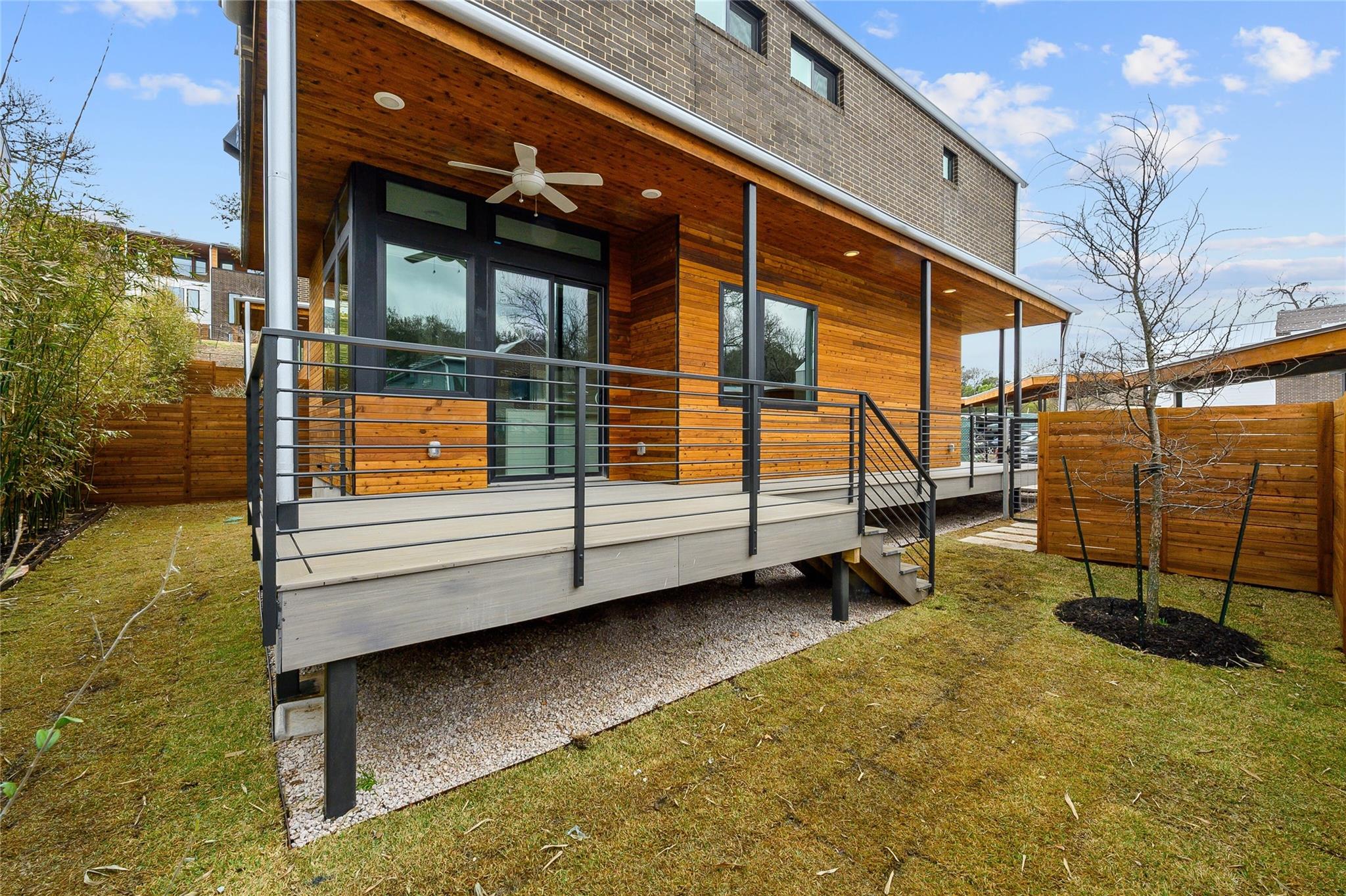900 S 2nd ST # 15