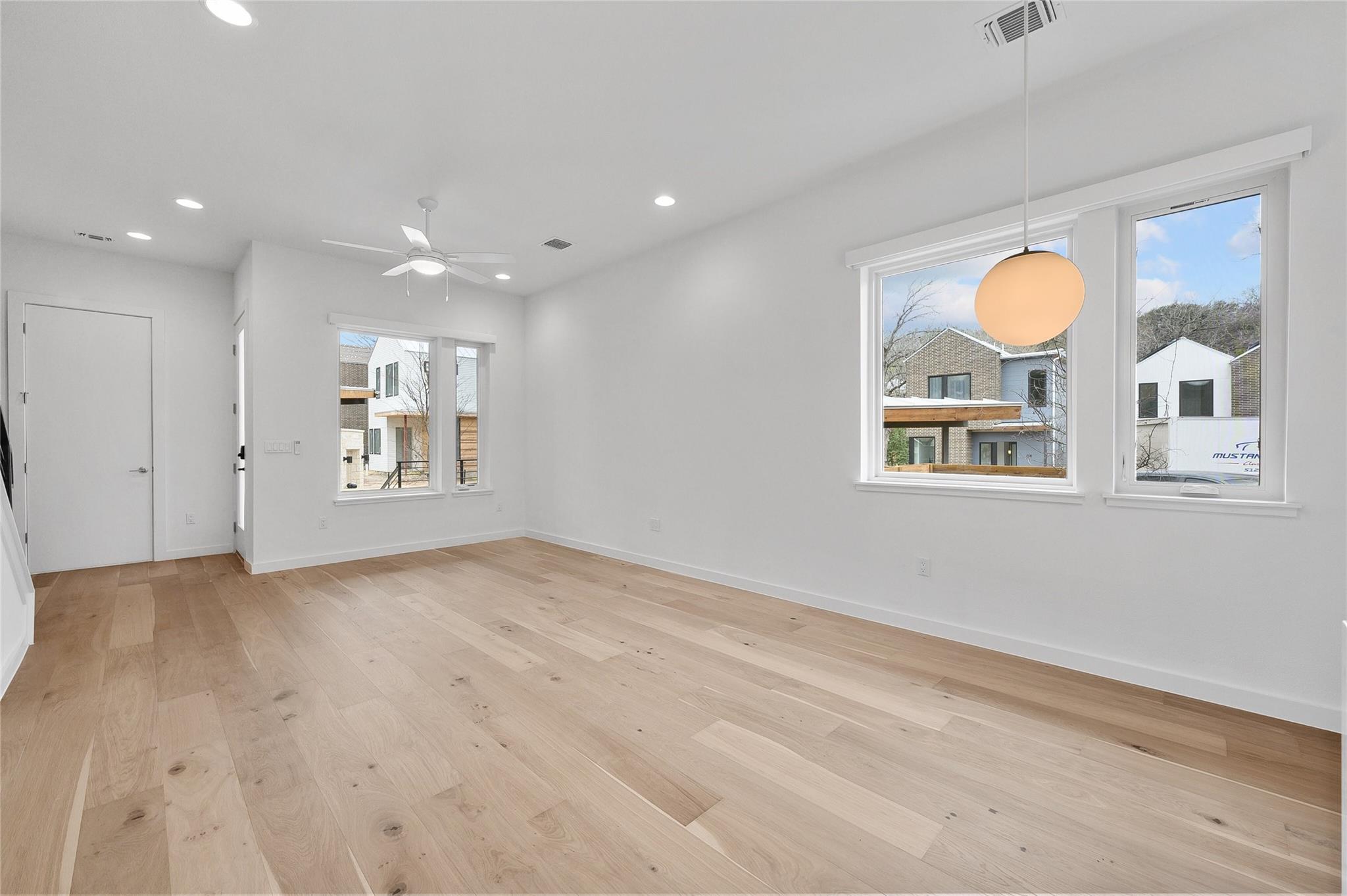 900 S 2nd ST # 15