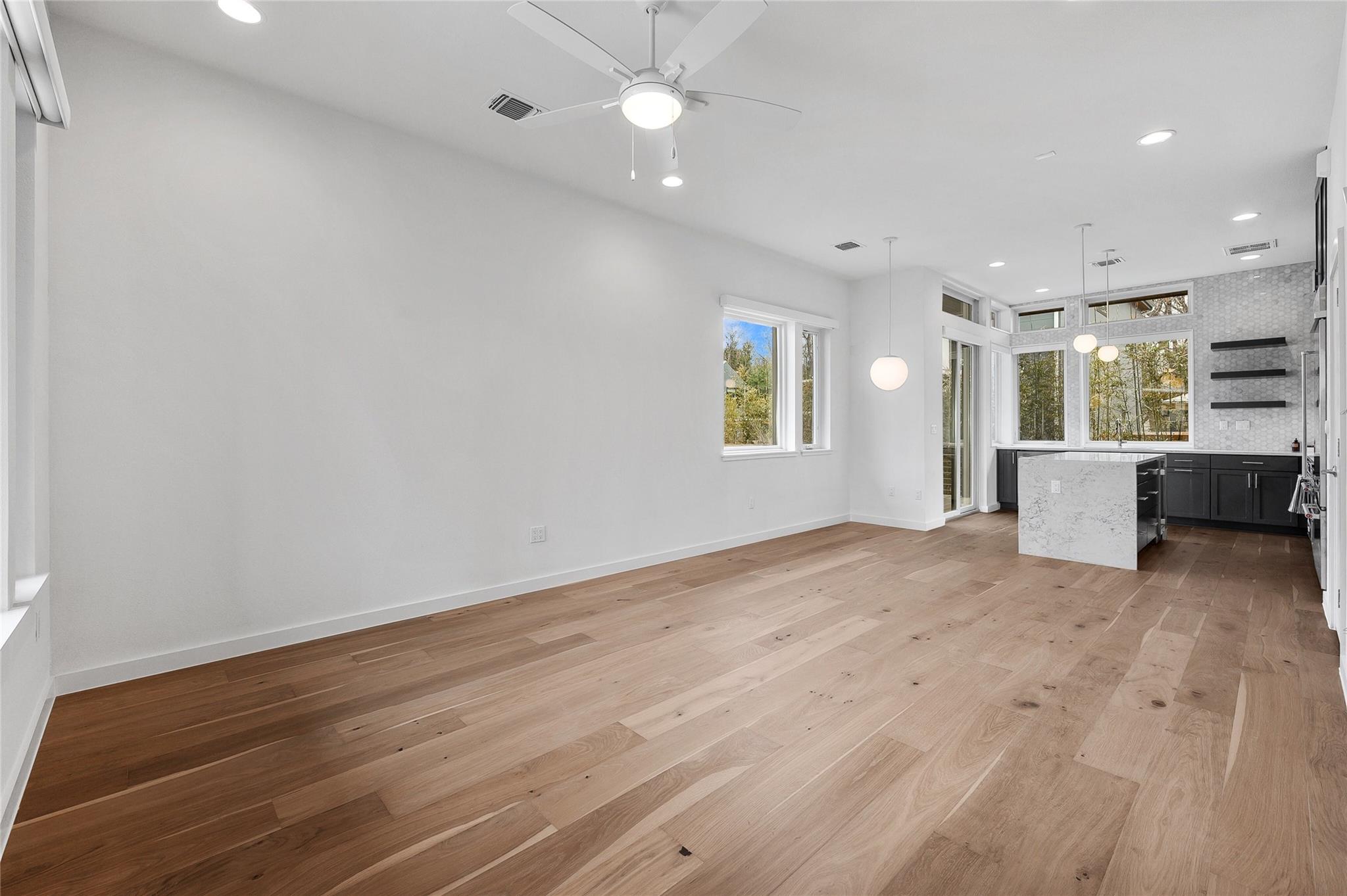 900 S 2nd ST # 15