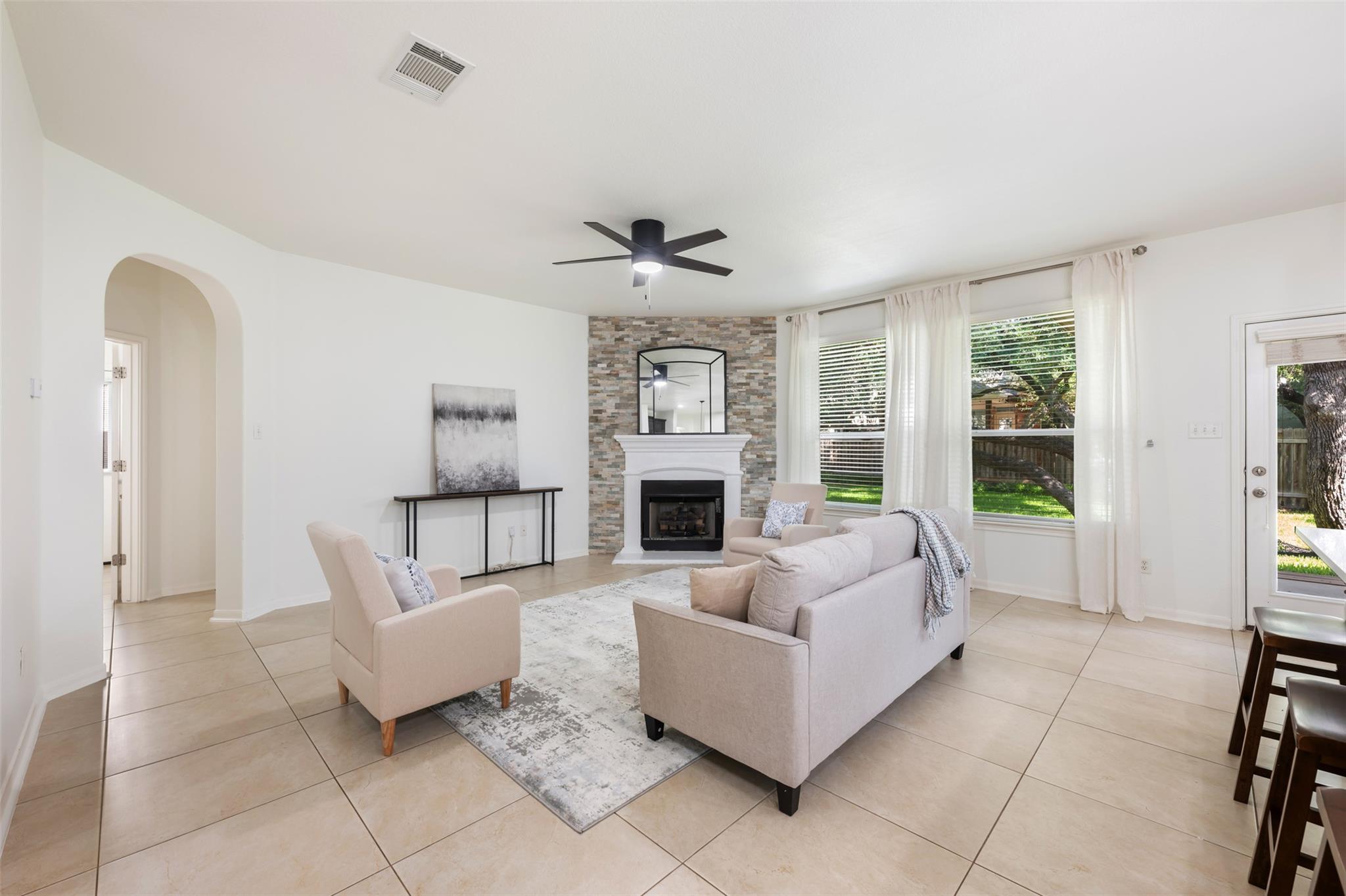 3404 Sophora CT