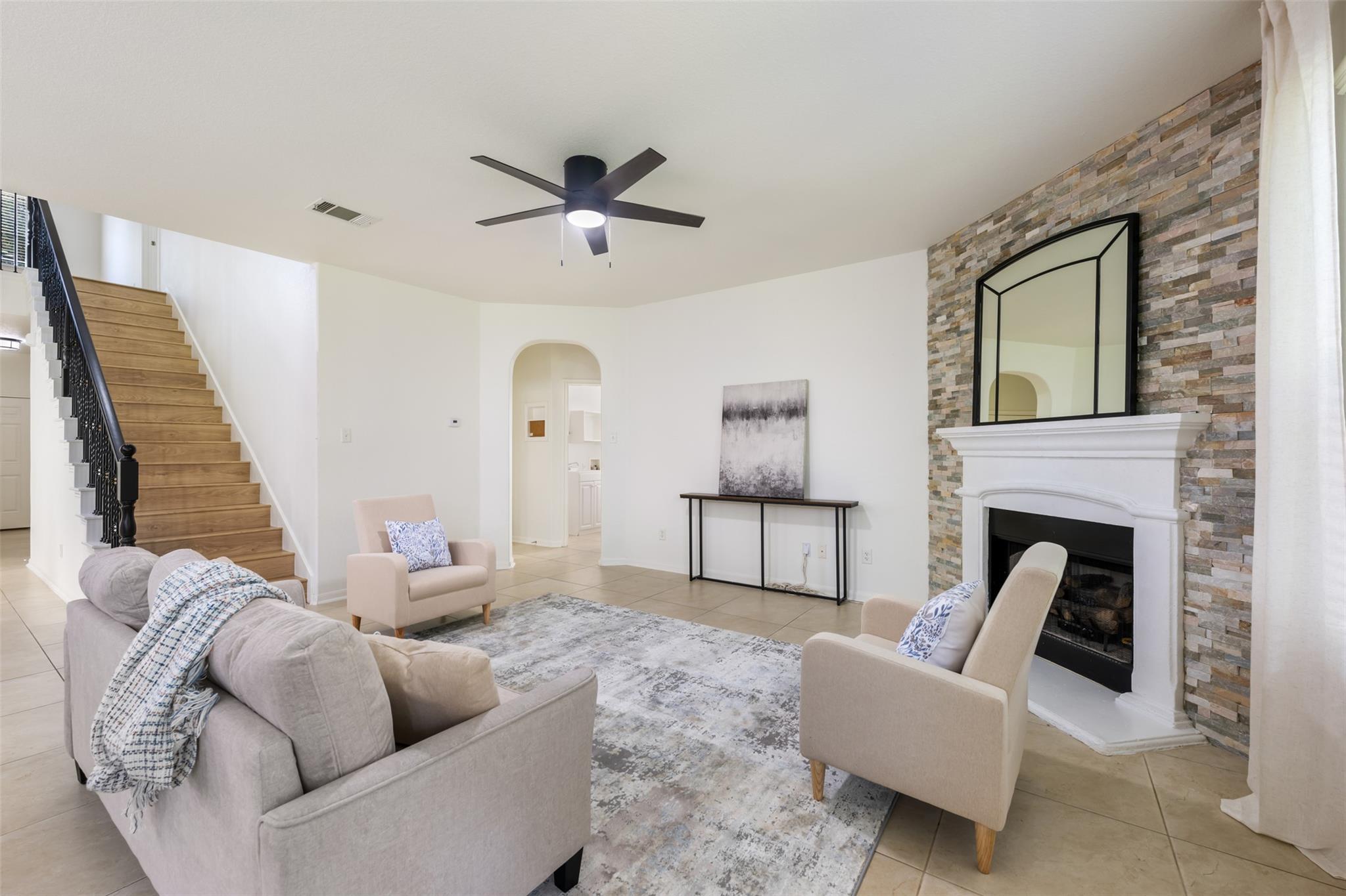 3404 Sophora CT