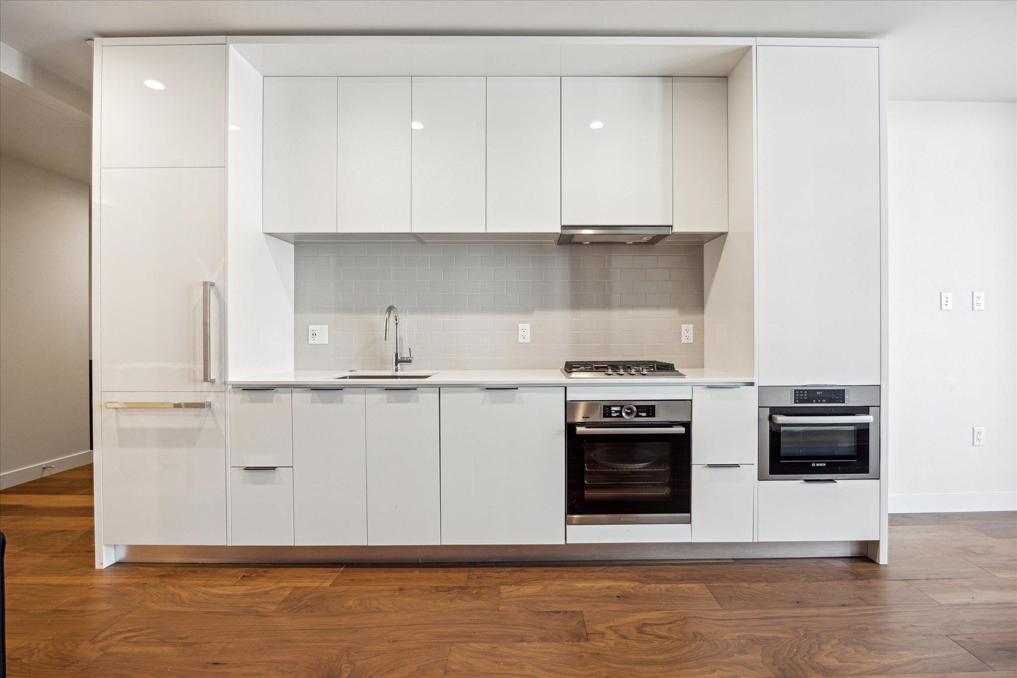 44 East Ave # 2606