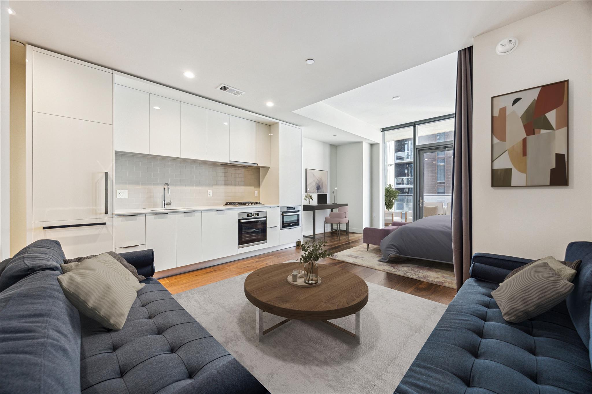 44 East Ave # 2606