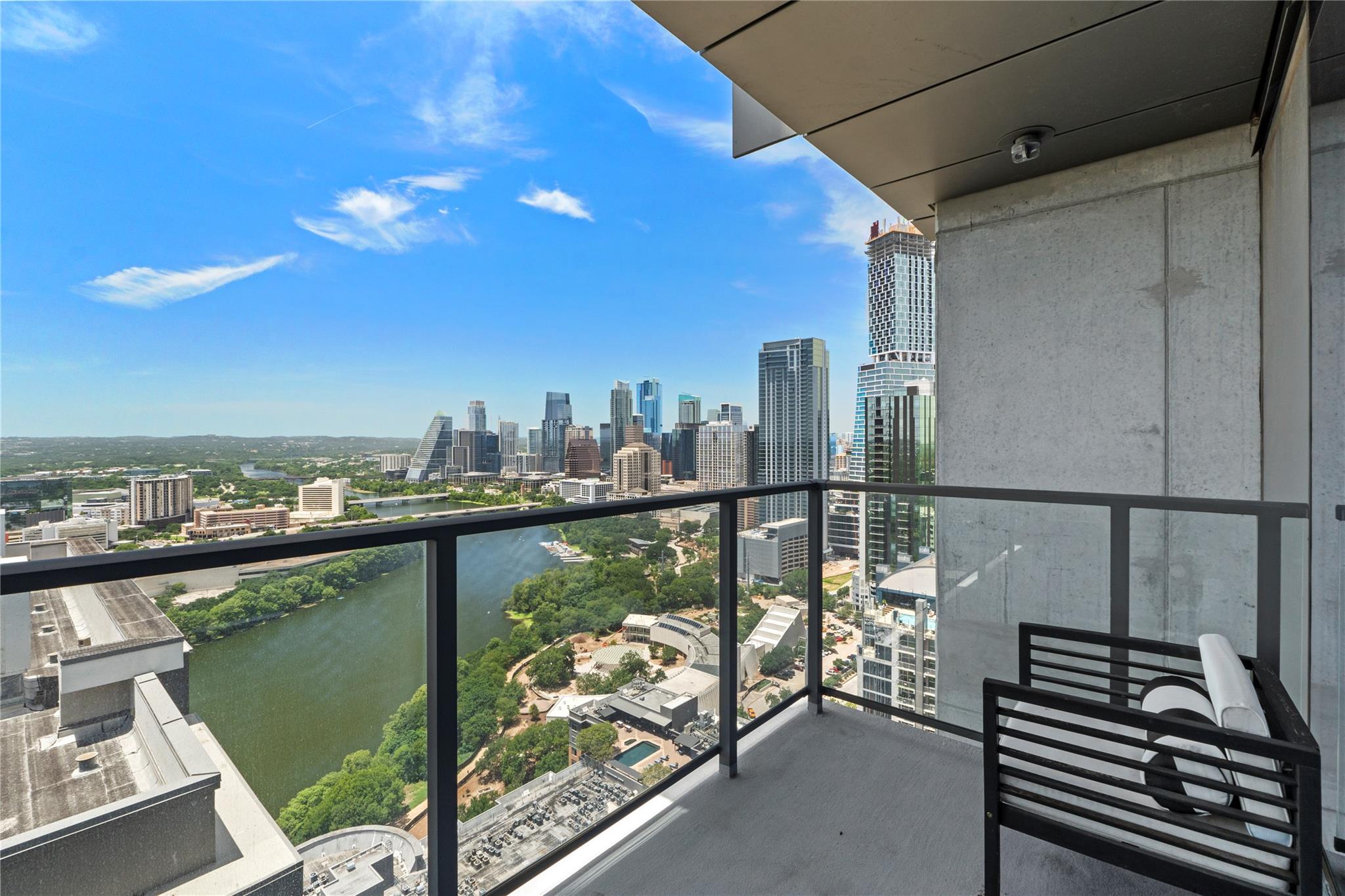 44 East Ave # 3103