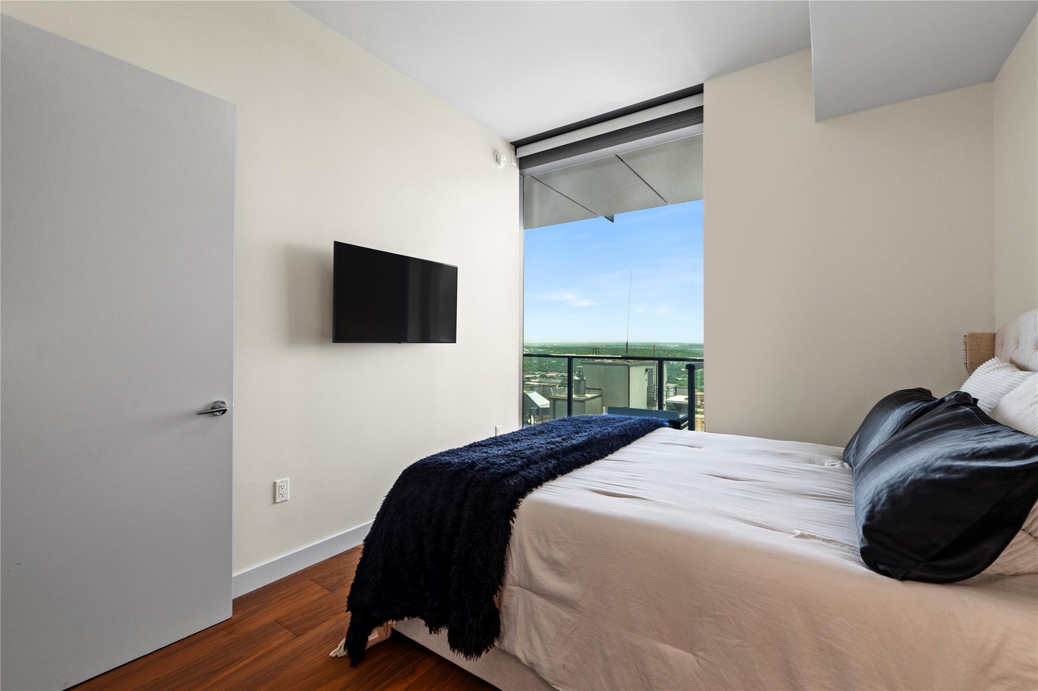 44 East Ave # 3103