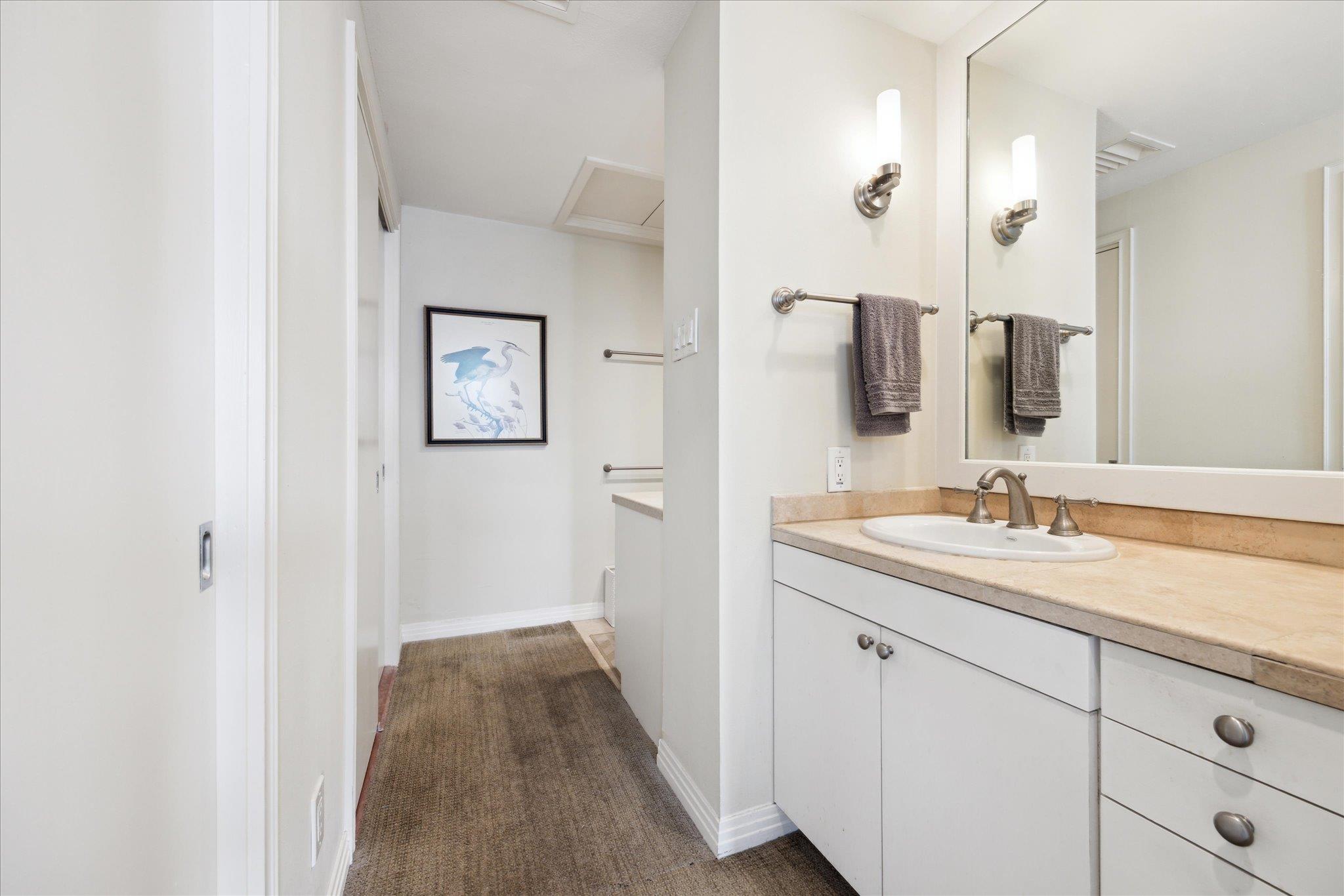 1801 Lavaca ST # 9J