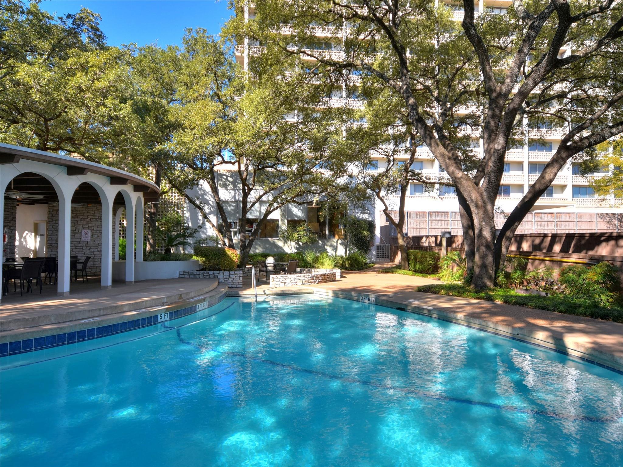 1801 Lavaca ST # 9J