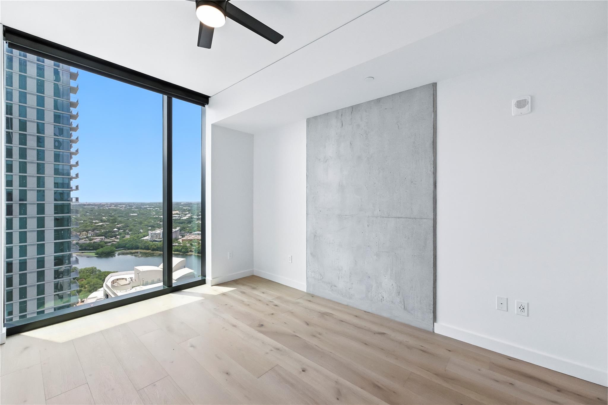 610 Davis ST # 3104