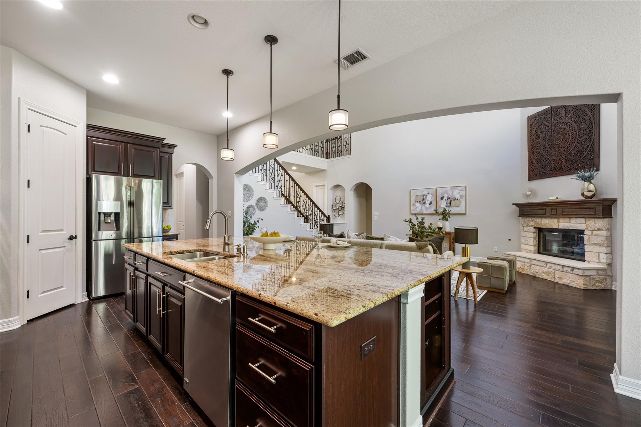 201 Montalcino BLVD