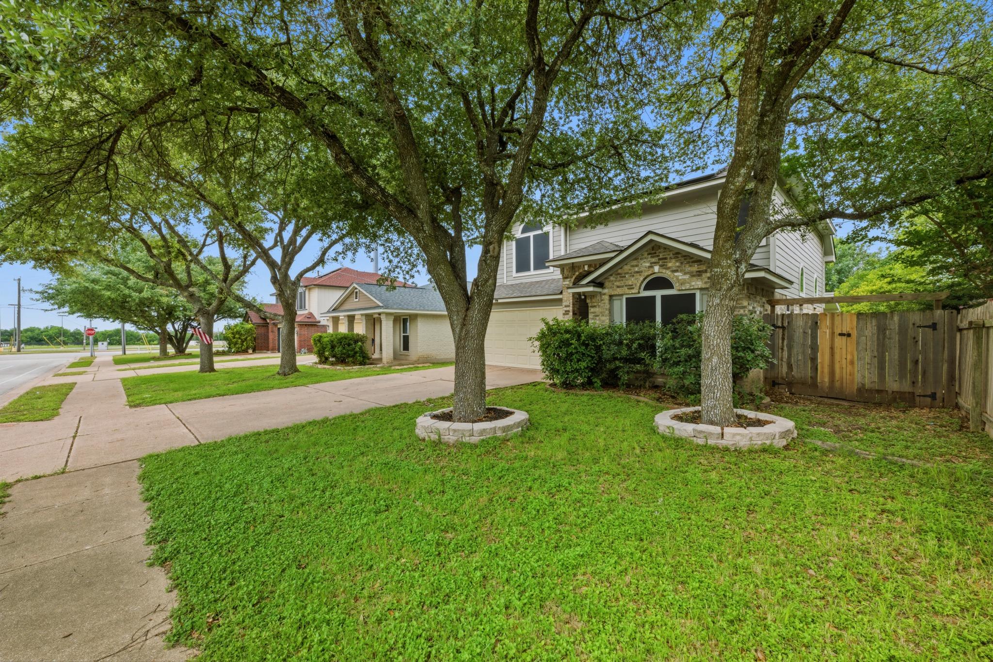 15308 Cadoz DR