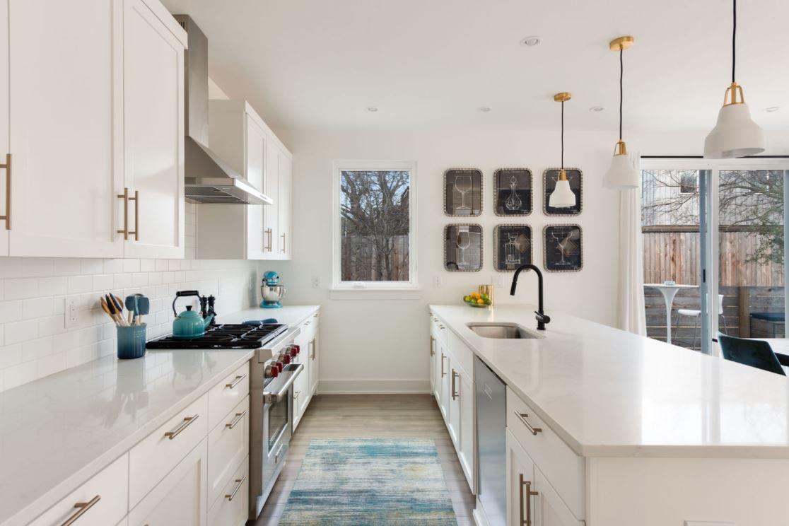 1615 S 2nd ST # 4, Austin Unit: 4