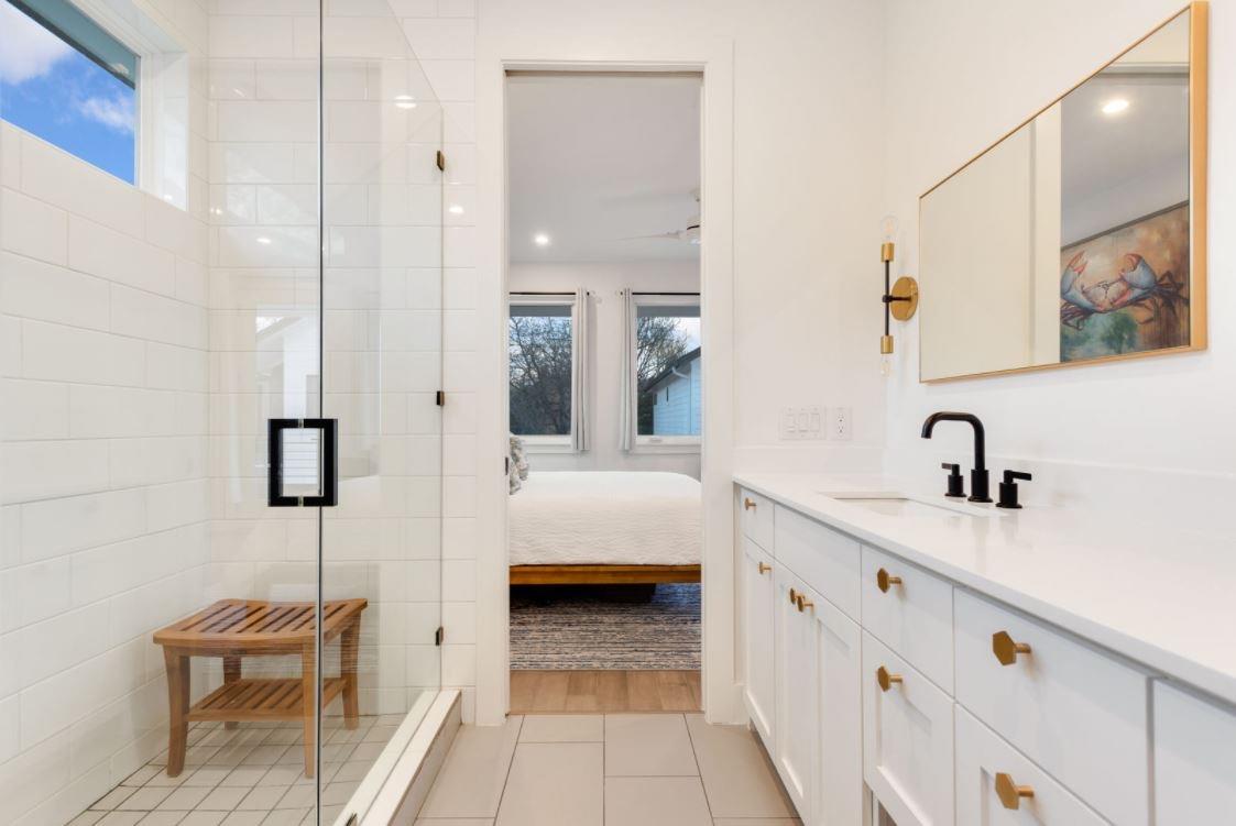 1615 S 2nd ST # 4, Austin Unit: 4