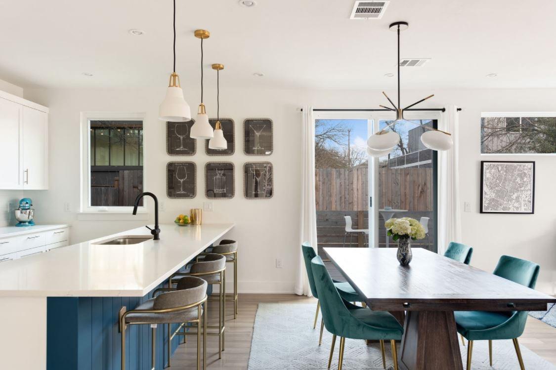 1615 S 2nd ST # 4, Austin Unit: 4