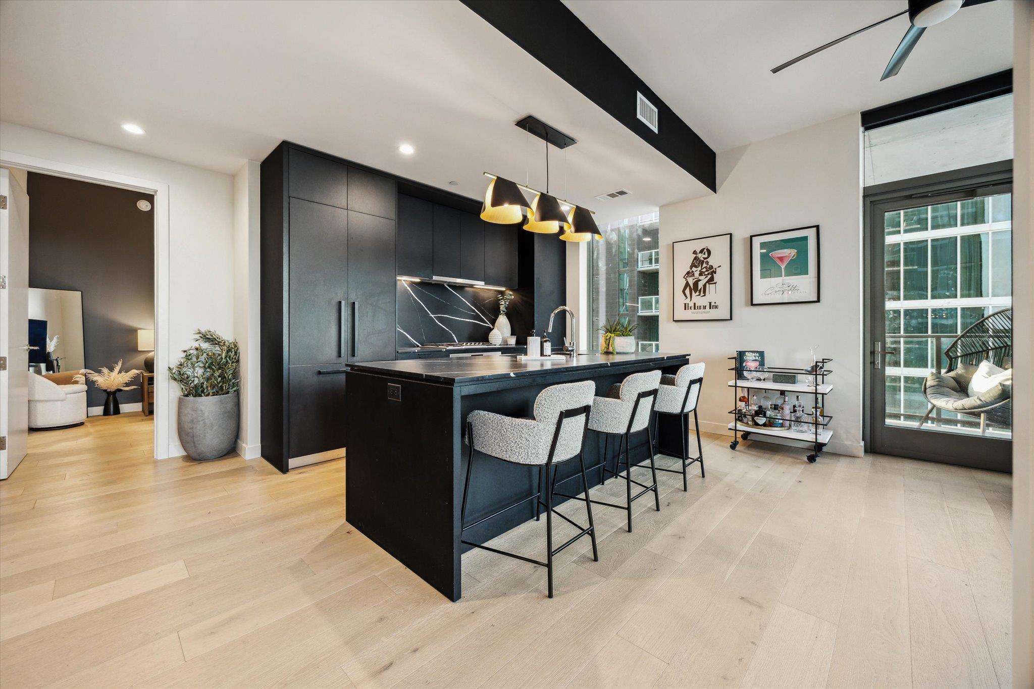 44 East Ave # 1607
