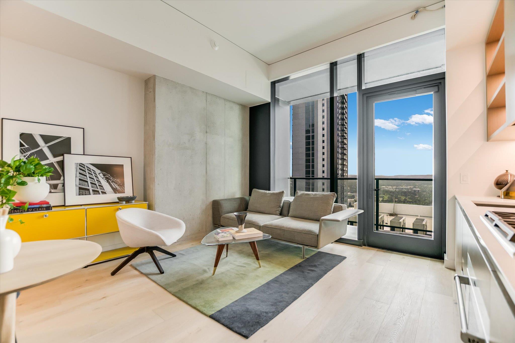 610 Davis ST # 3306