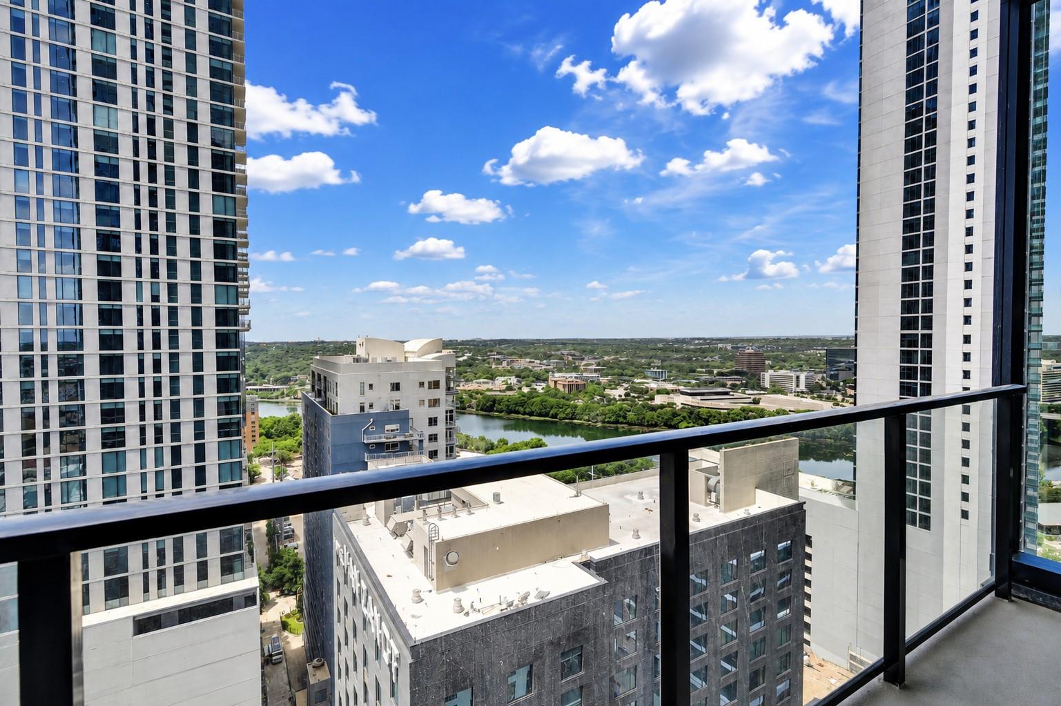 610 Davis ST # 2205