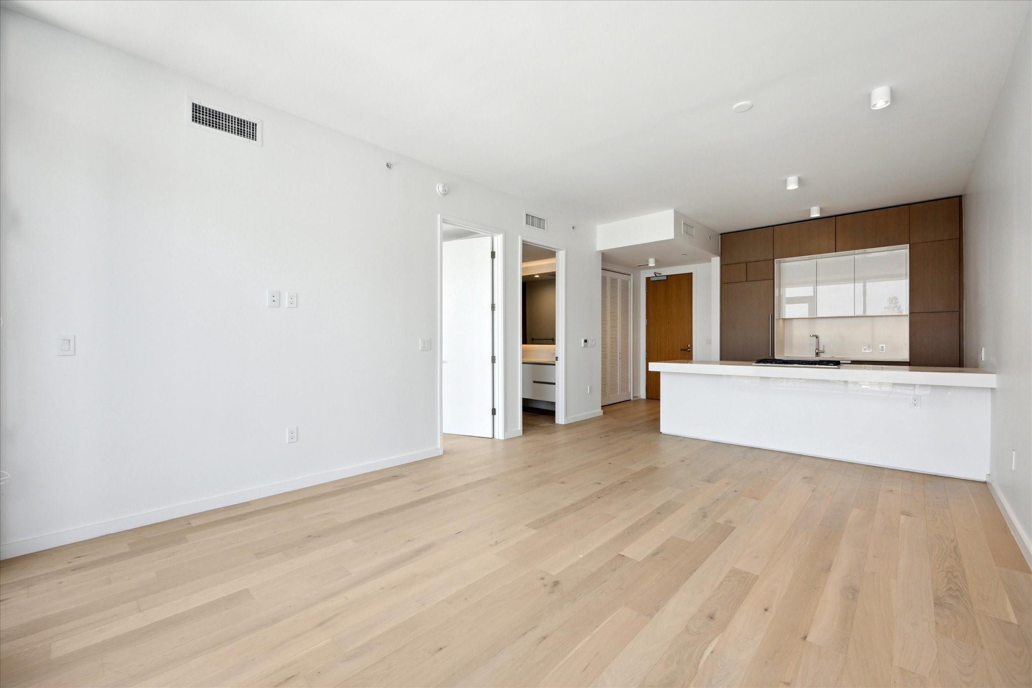 313 W 17th ST # 1502