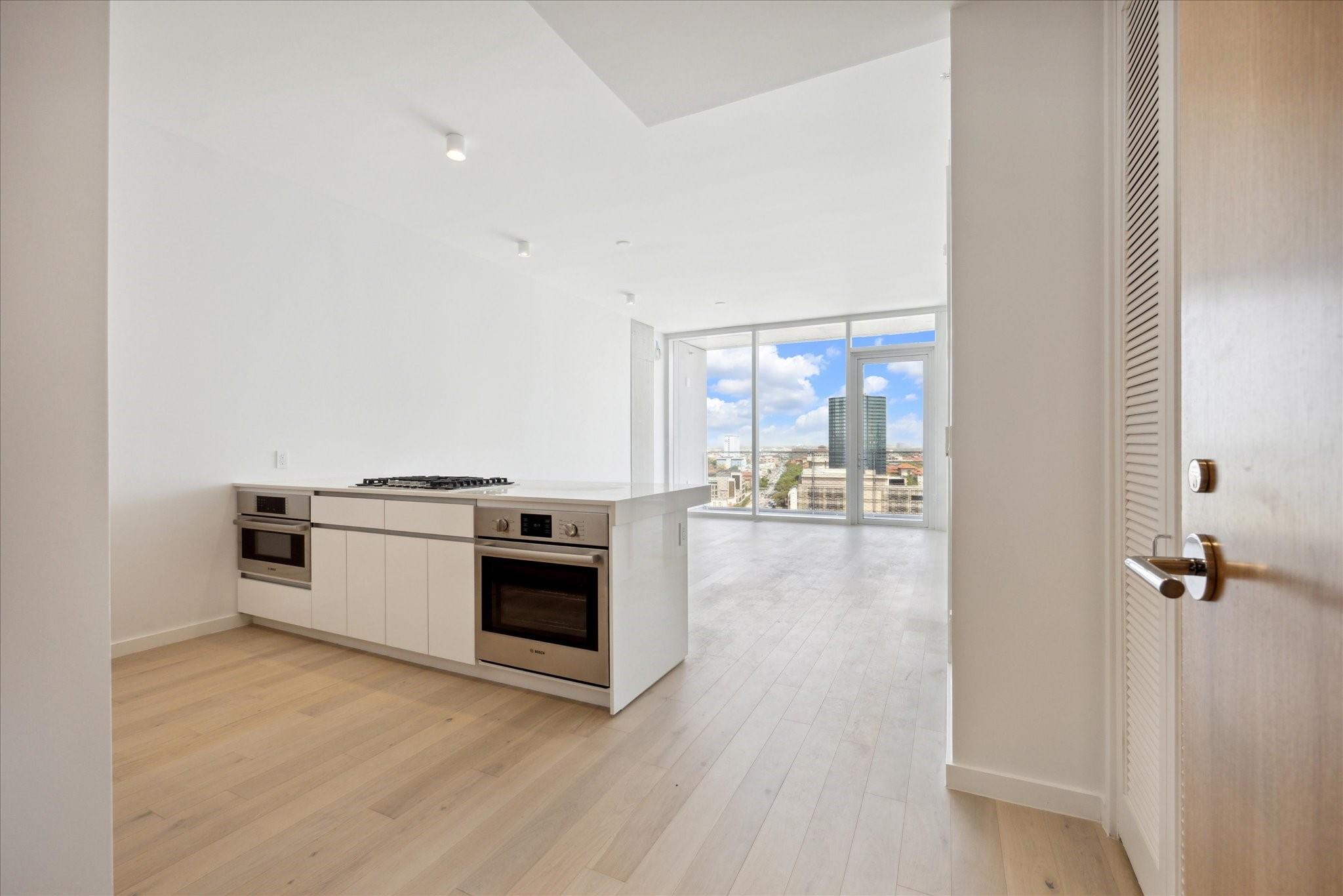 313 W 17th ST # 1502