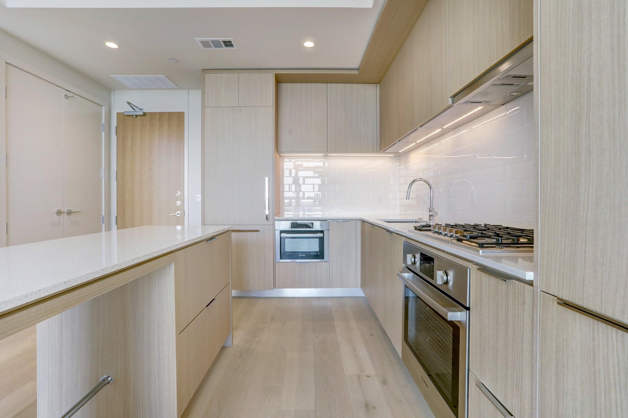 44 East Ave # 2408