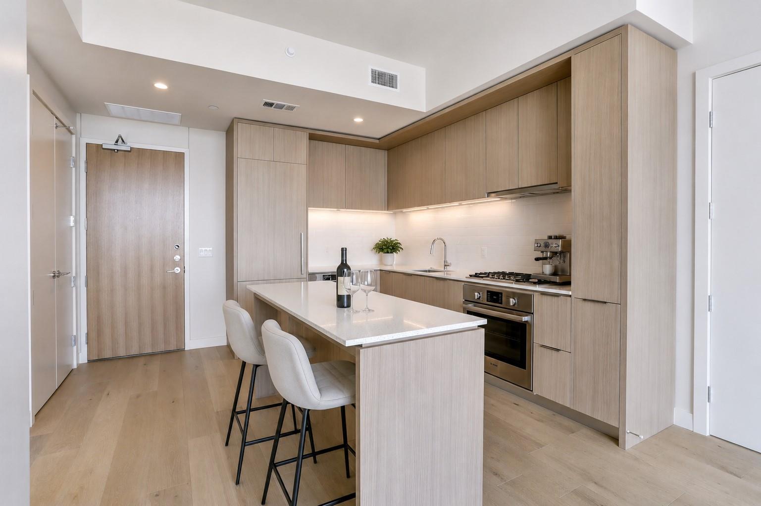 44 East Ave # 2408