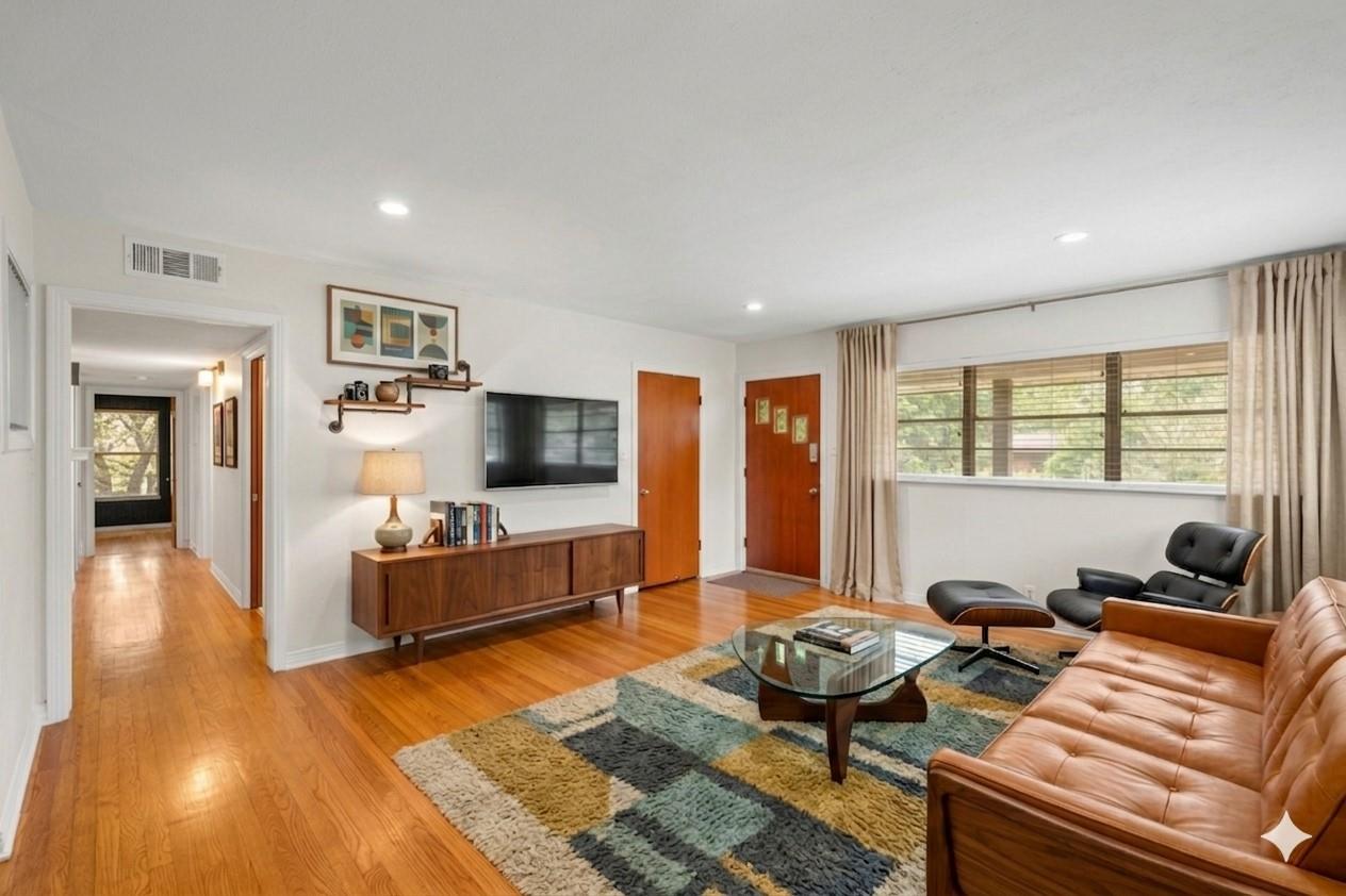 1404 Cloverleaf DR