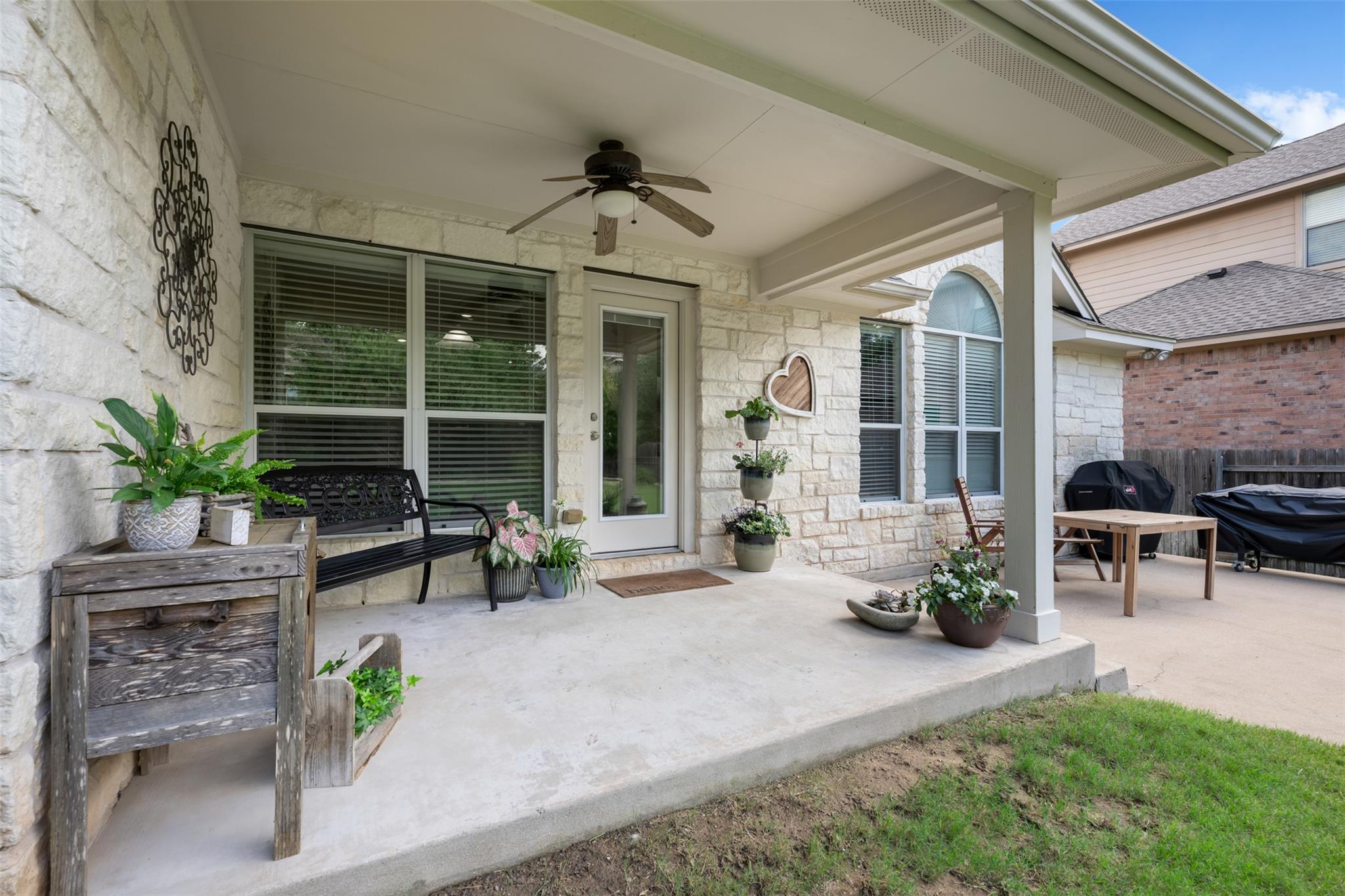 3509 Twin Branch DR