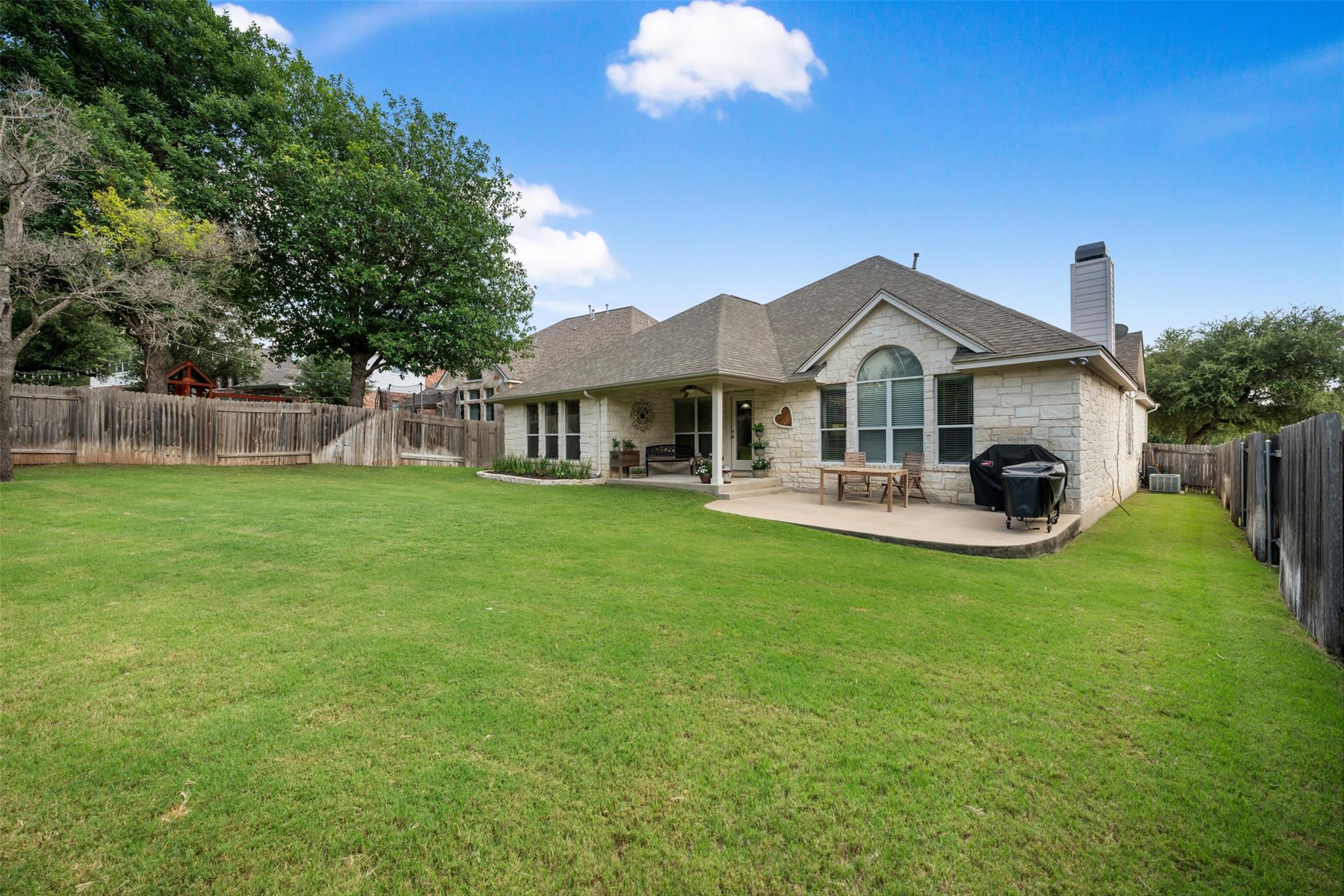 3509 Twin Branch DR