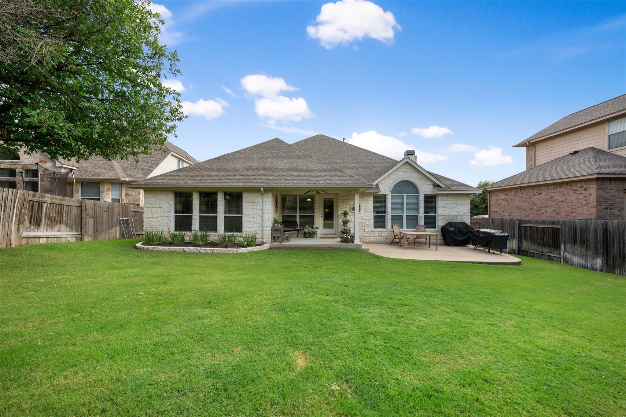 3509 Twin Branch DR