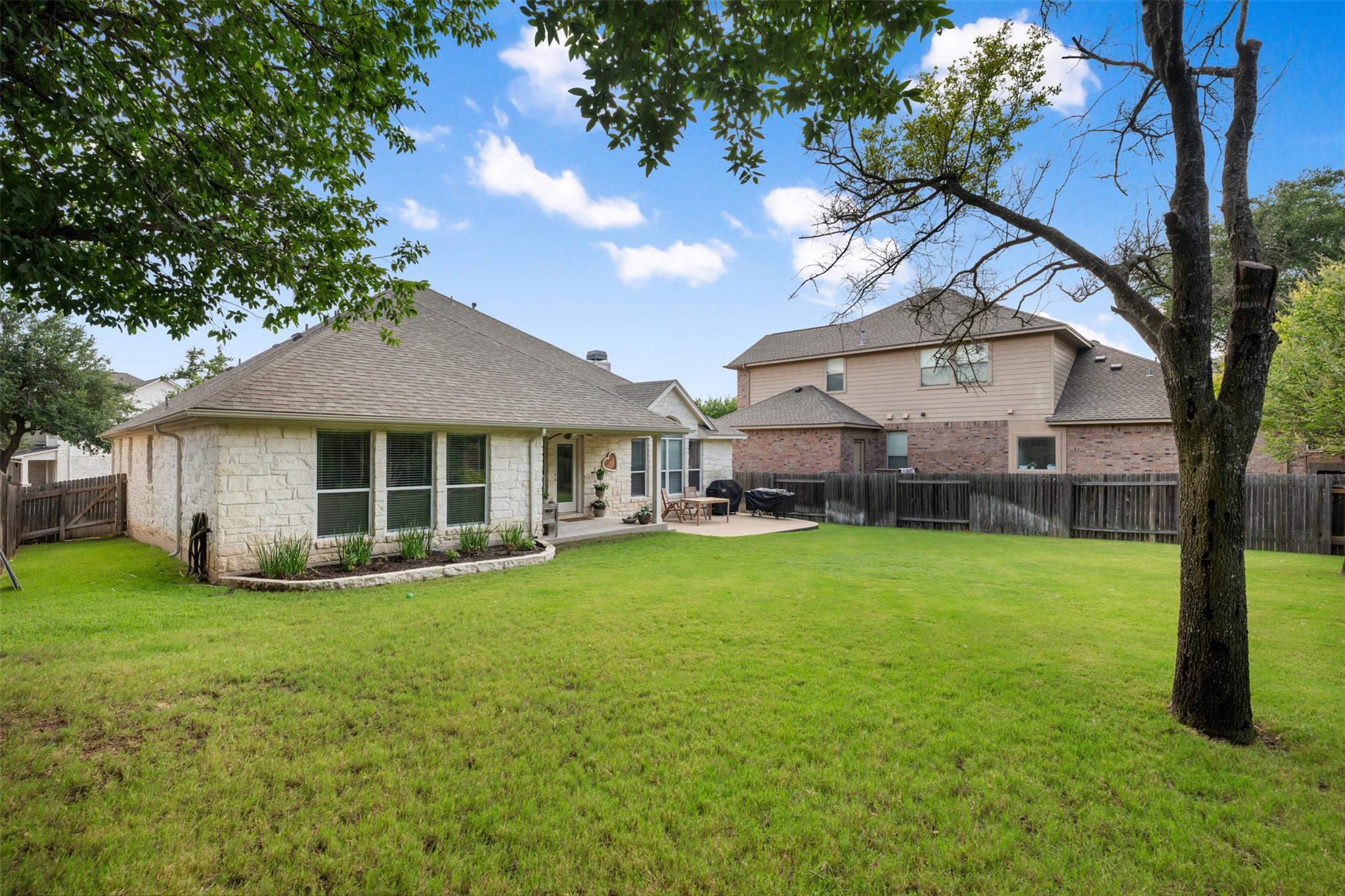 3509 Twin Branch DR