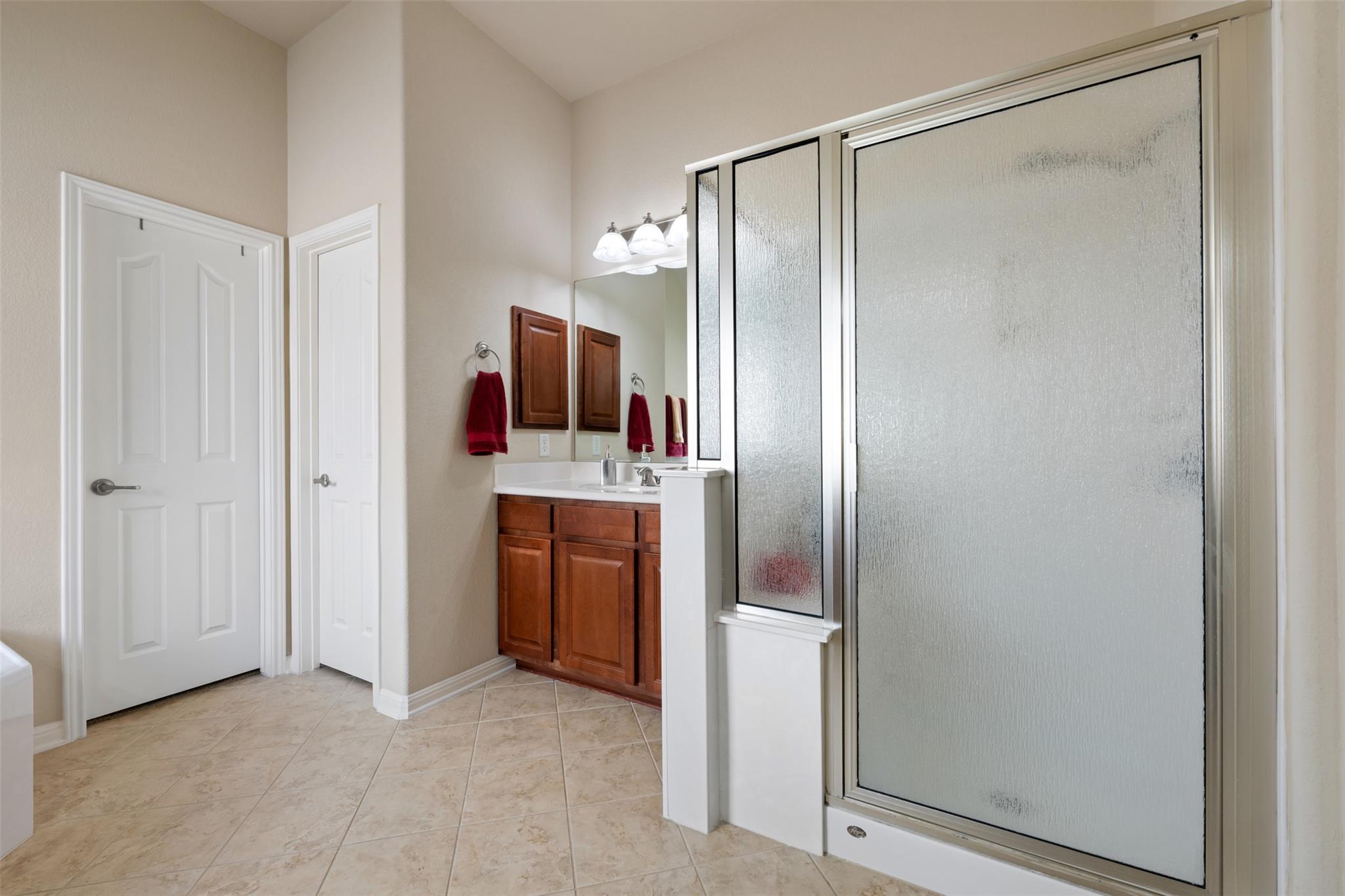 3509 Twin Branch DR