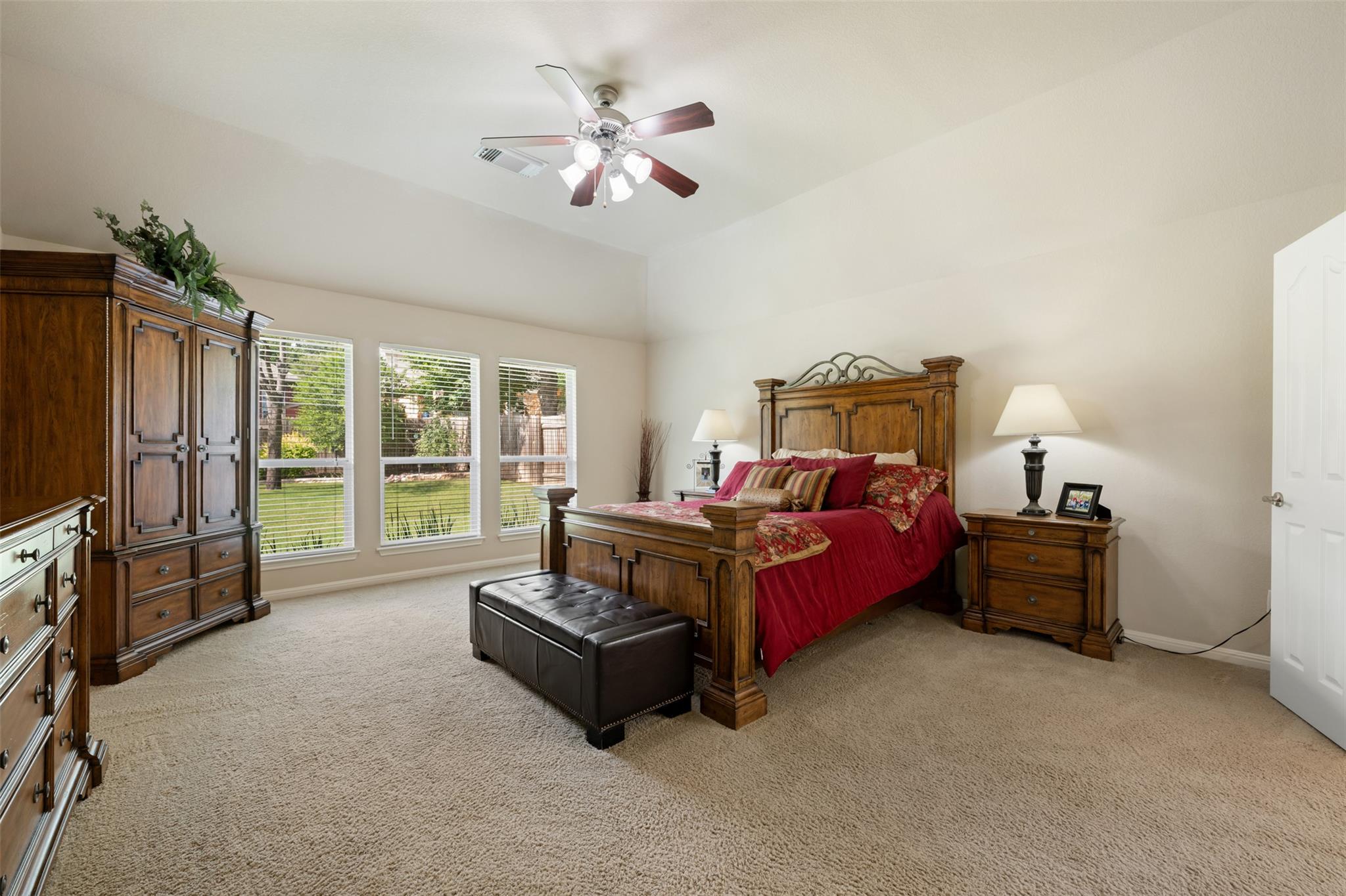 3509 Twin Branch DR