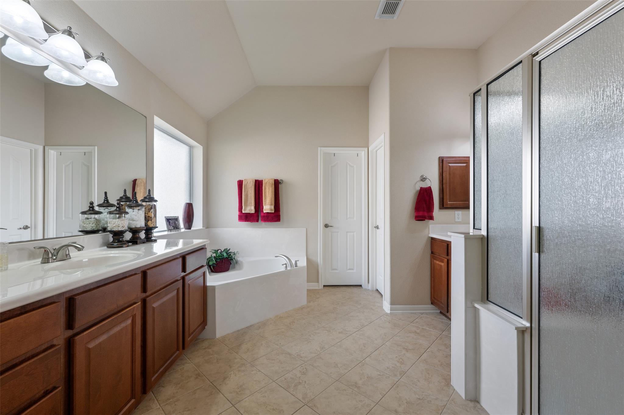 3509 Twin Branch DR