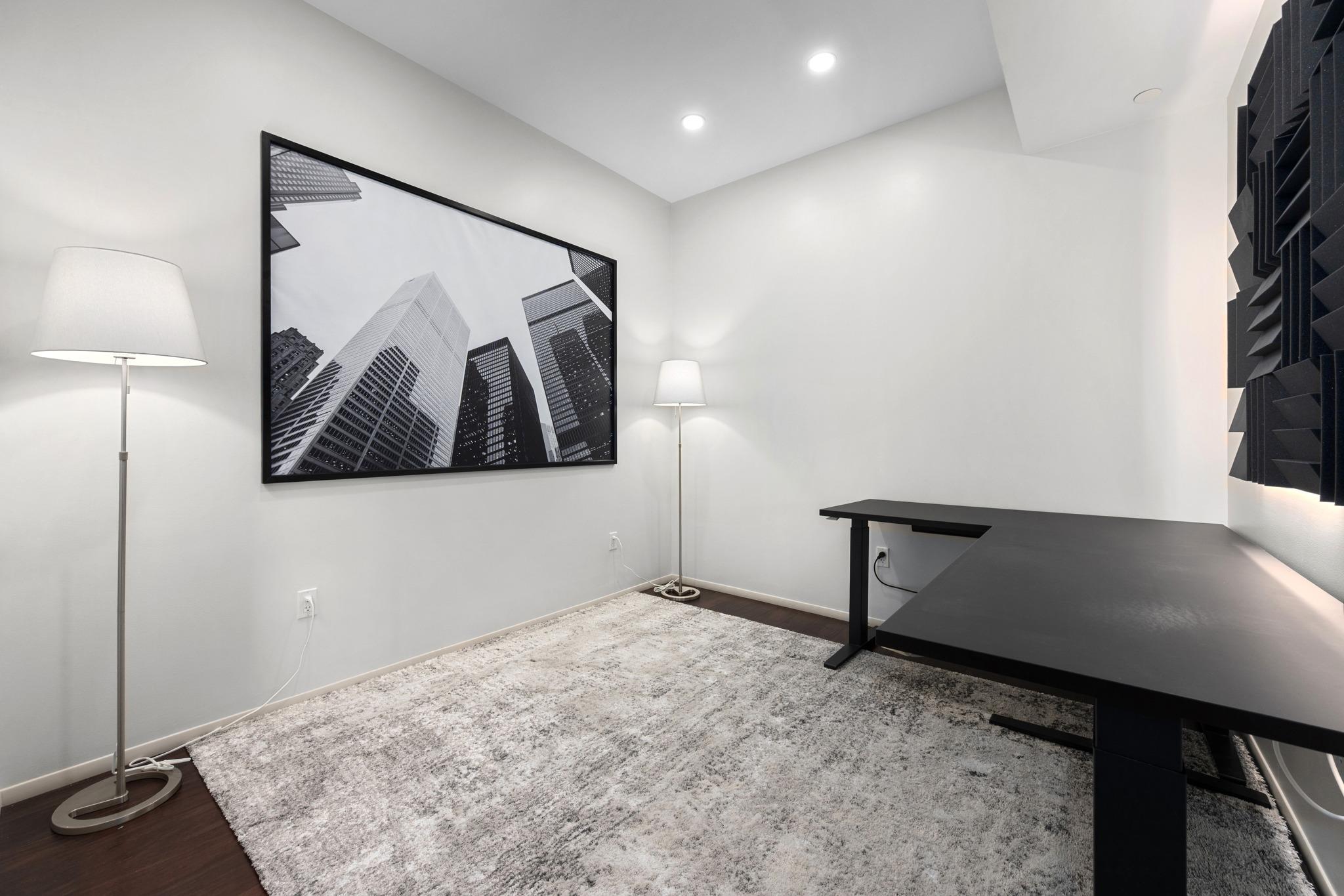 301 West Ave # 3208