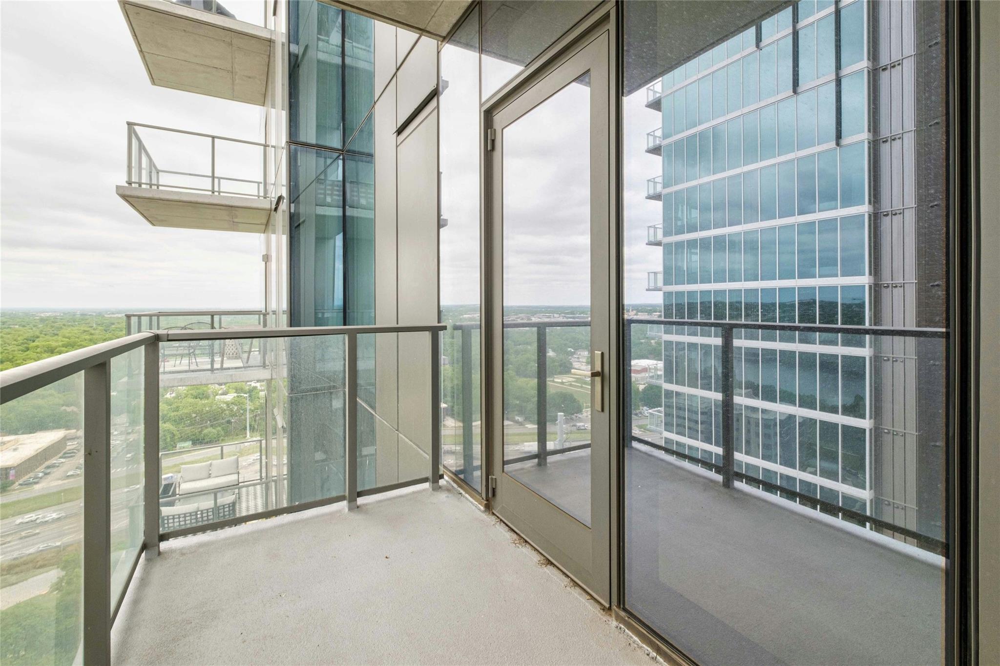 44 East Ave # 2506