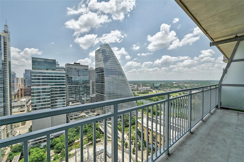 222 West Ave # 2111