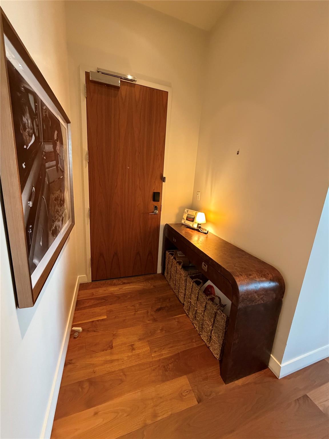 210 Lavaca ST # 2013