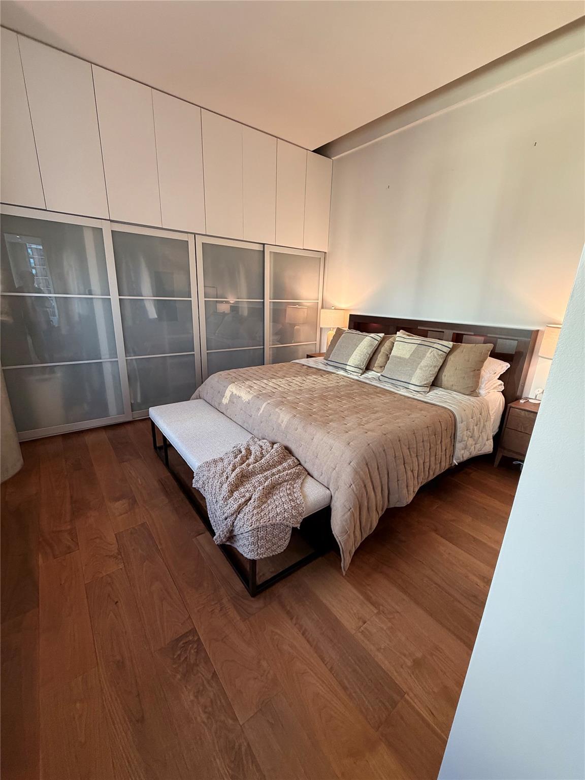 210 Lavaca ST # 2013