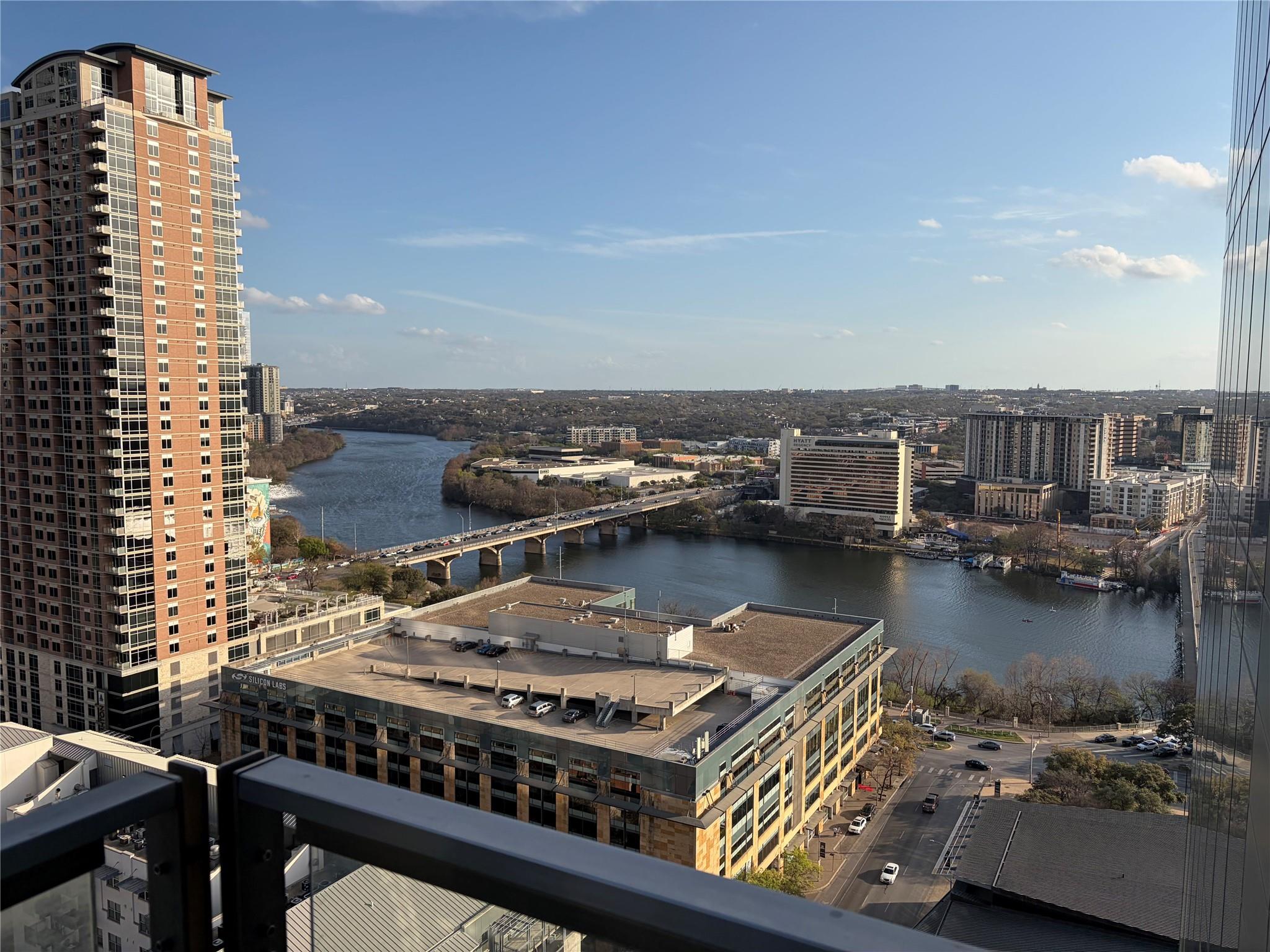 210 Lavaca ST # 2013